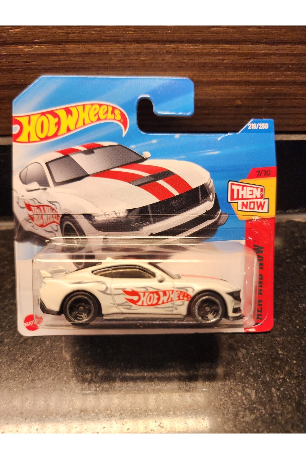 HOT WHEELS 1/64 FORD MUSTANG DARK HORSE - Fiyatı, Yorumları