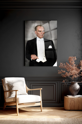 Ahsen resim çerçeve ATATÜRK - Renkli Görüntü Dikey Duvar Dekoratif Cam Tablo