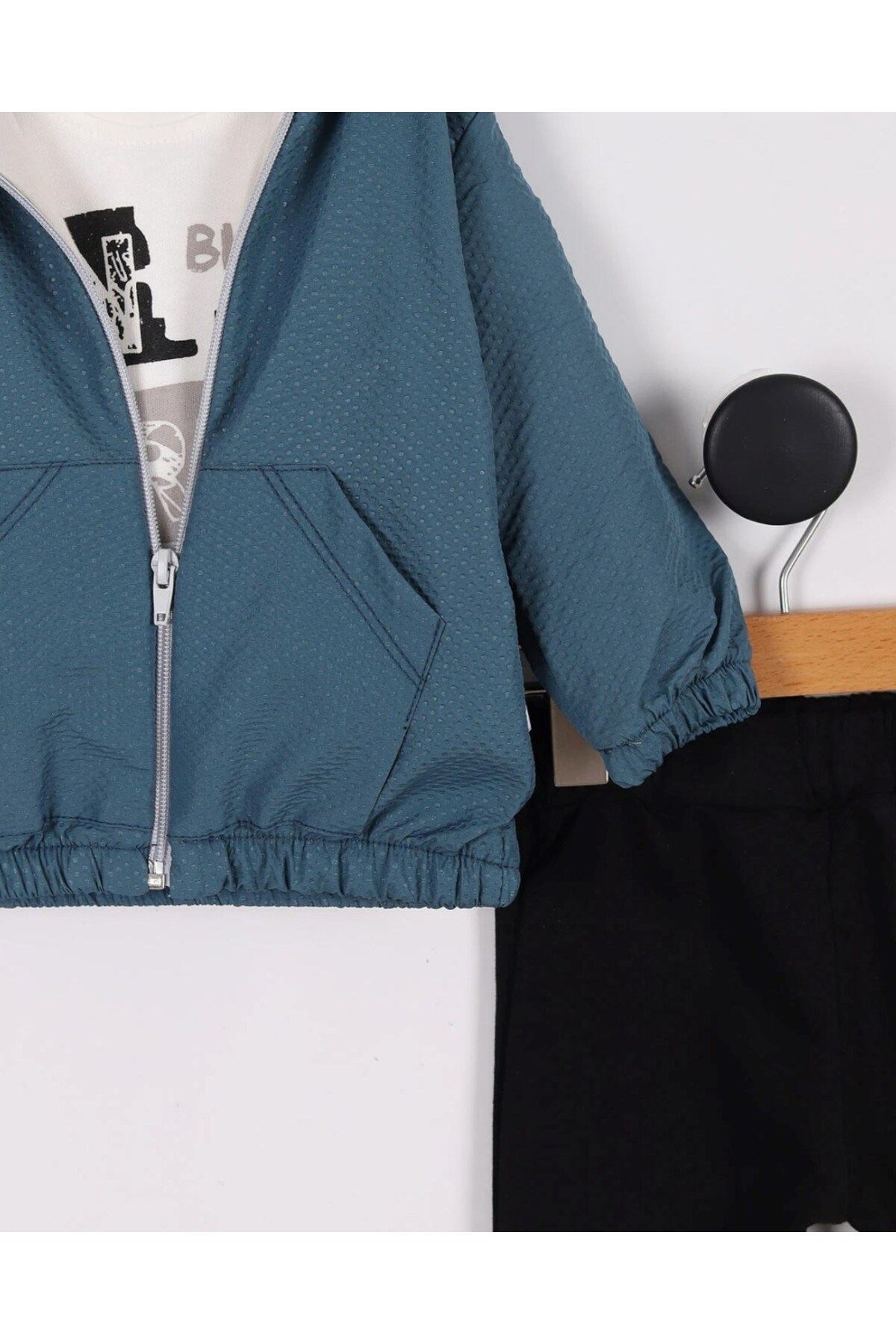 Ege Bebek Erkek Bebek Yağmurluklu Kapüşonlu, 3 Parça Mevsimlik Alt Üst Takım l 3-6-9-12-18 Ay fotoğrafı 5 (önizleme)