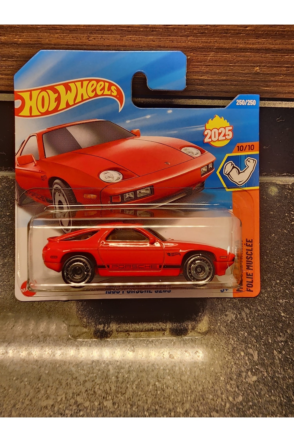 HOT WHEELS 1/64 '83 PORSCHE 928 S - Fiyatı, Yorumları