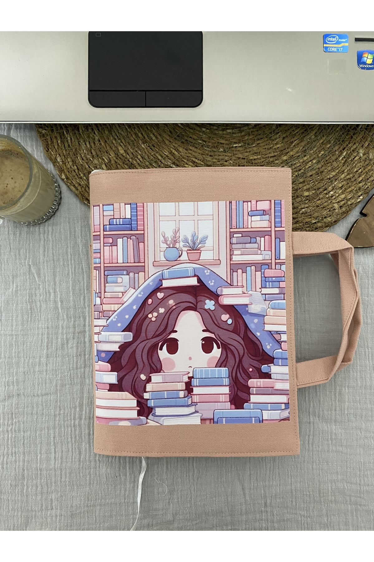 DUTTDİKİM Kitçan küçük kız Desenli Kitap Çantası 17x24 cm | Su İtici Kumaş, DTF Baskılı, El Yapımı