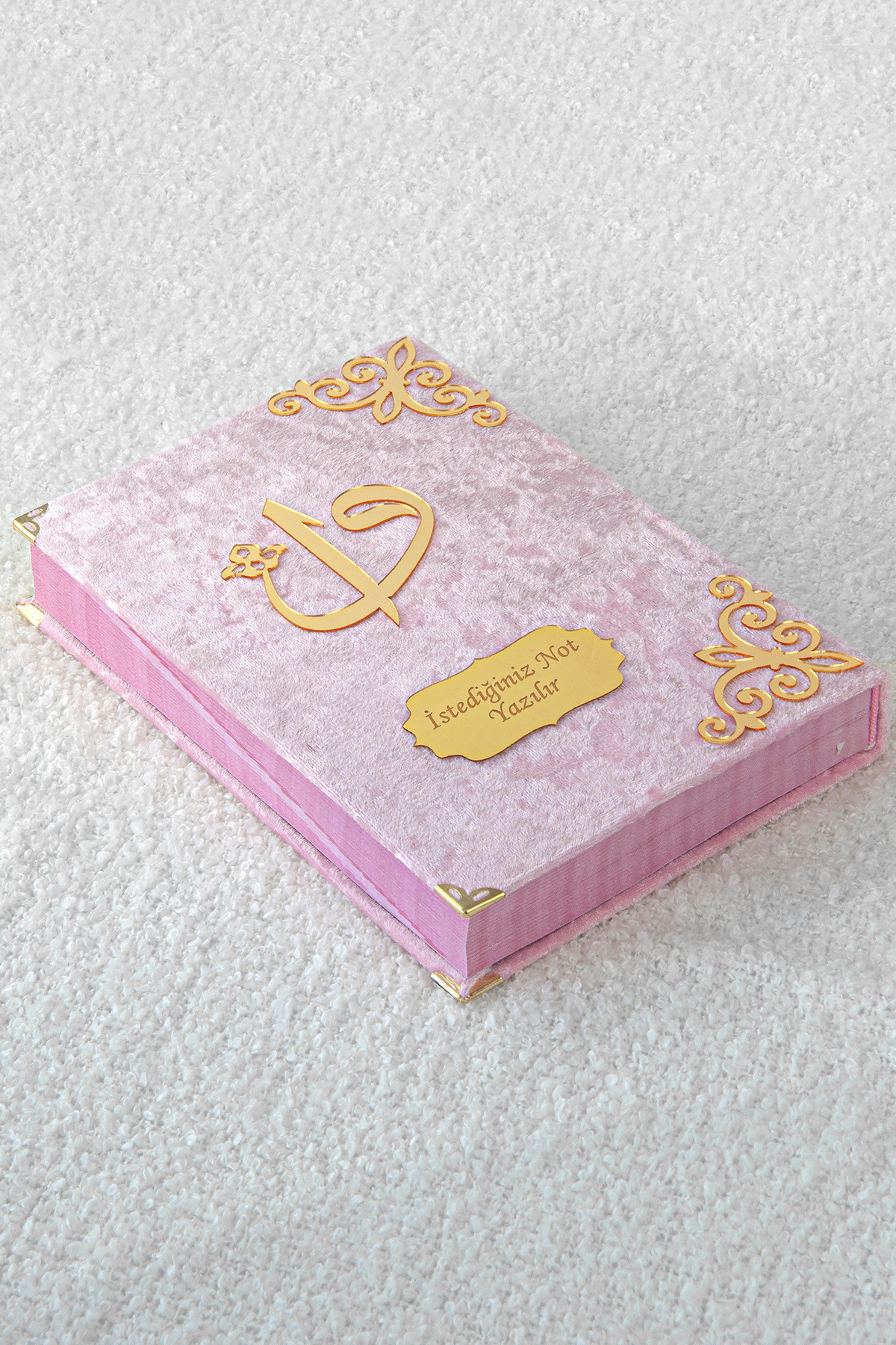 ihvan online Hediyelik Kişiye Özel İsimli Pembe Kuranı Kerim - Kadife Kaplı, Arapça, Orta Boy fotoğrafı 2 (önizleme)