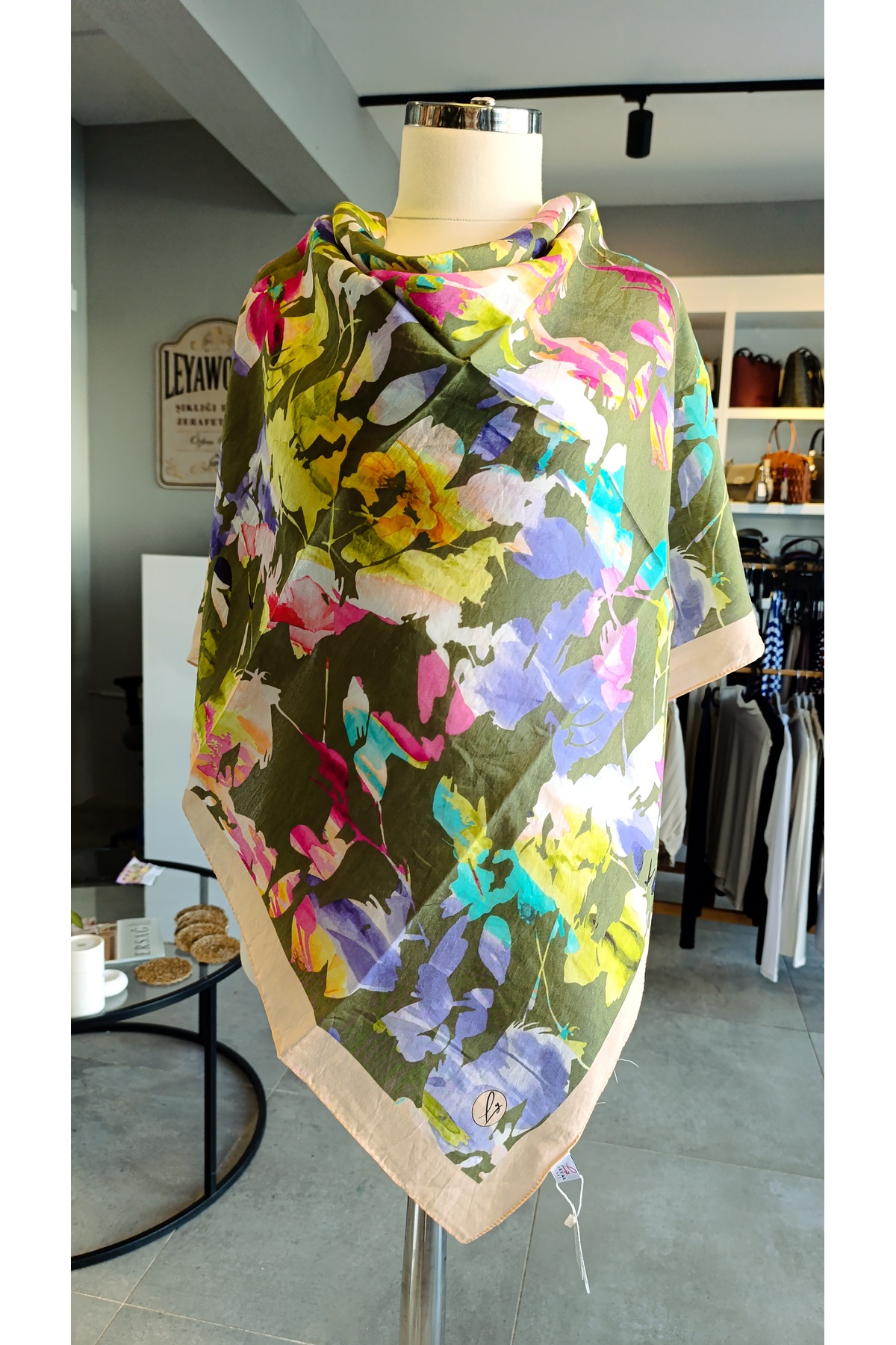 SCARF DİAMOND ALİZA EŞARP