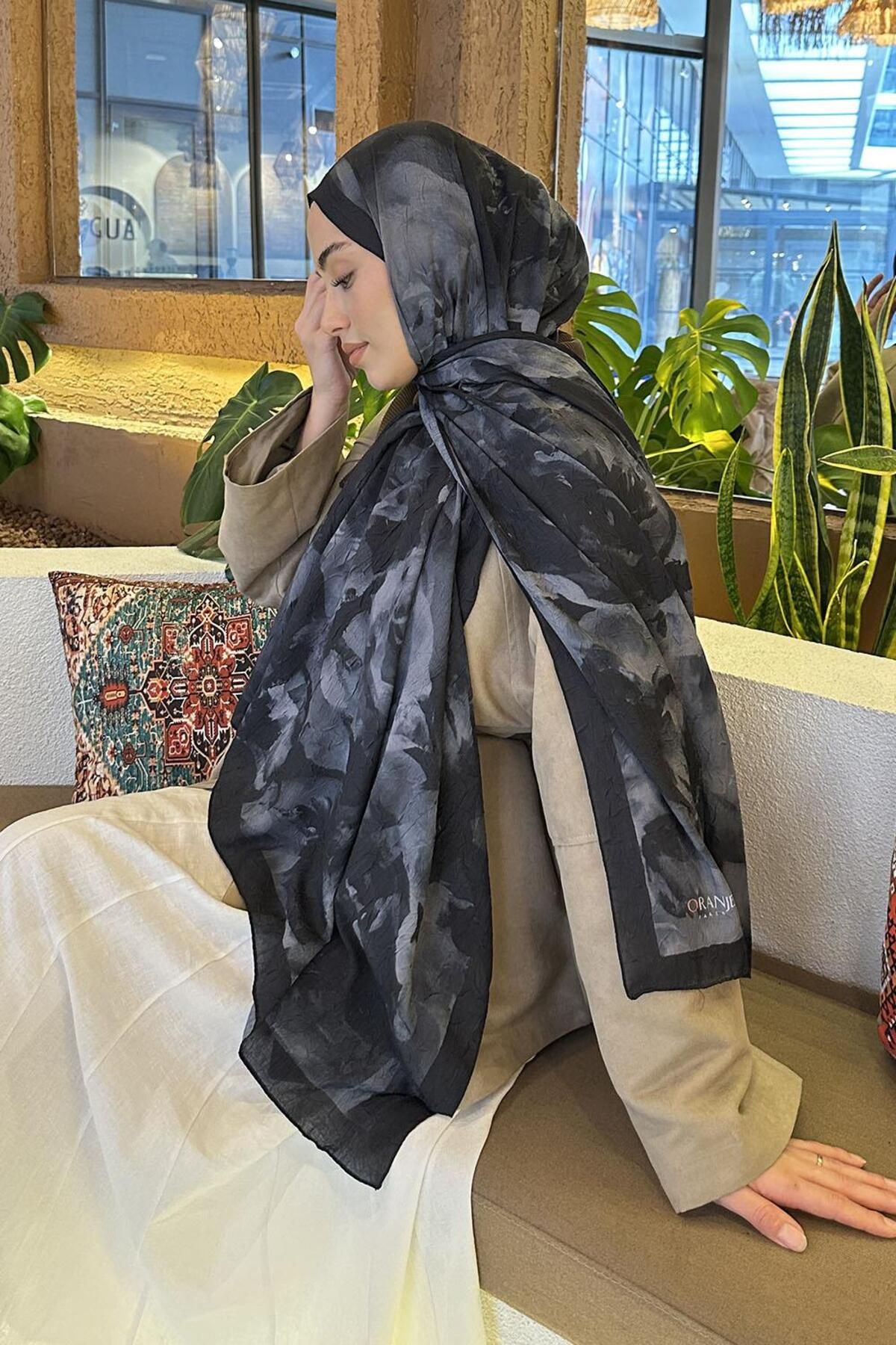 Lamelif  Gül Desen Bambu Şal Siyah - Görsel 4