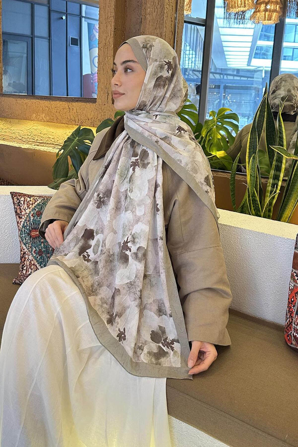 lamelif Batik Çiçek Desen Bambu Şal Ada Çayı görsel 3