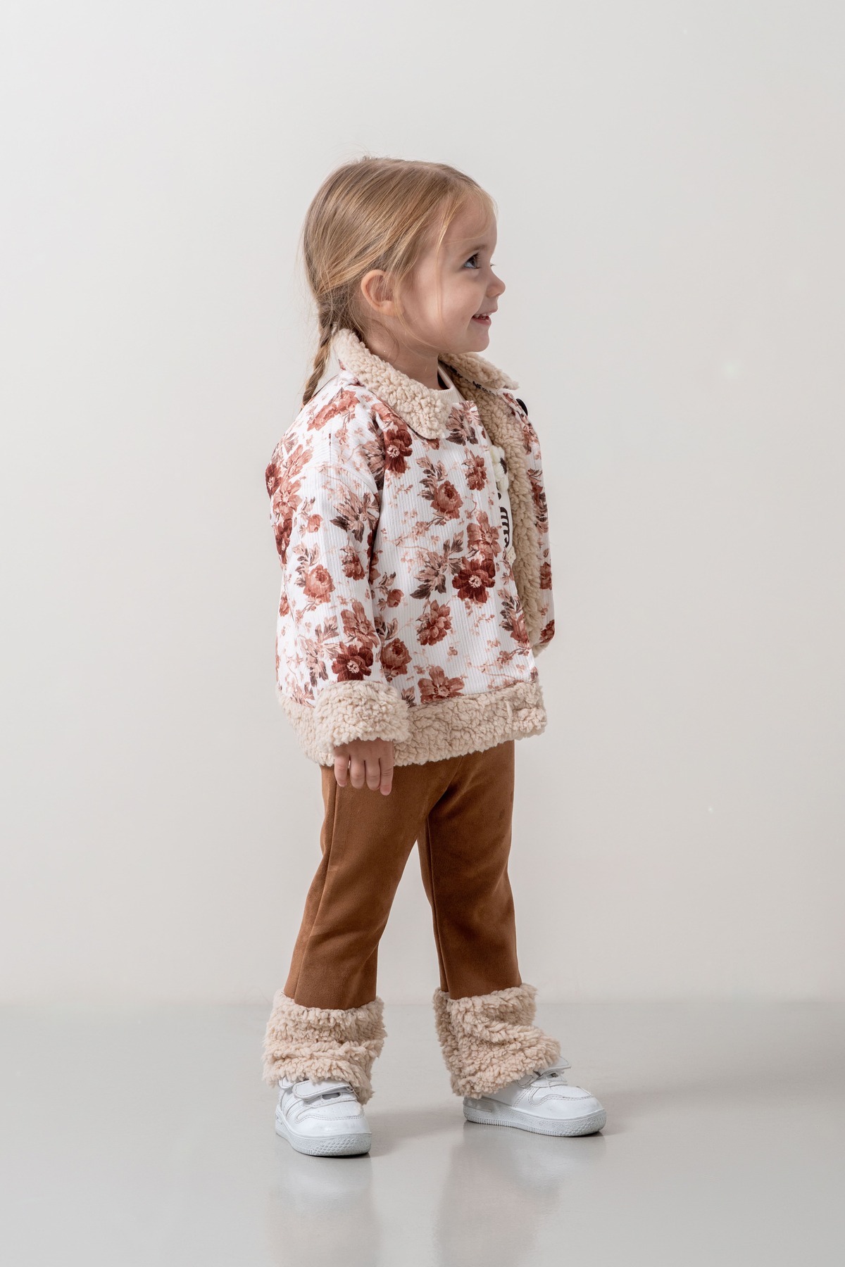 JNF kids Kız Bebek & Çocuk İçi Peluş Ceketli Pantolon 3^lü Takım fotoğrafı 4 (önizleme)