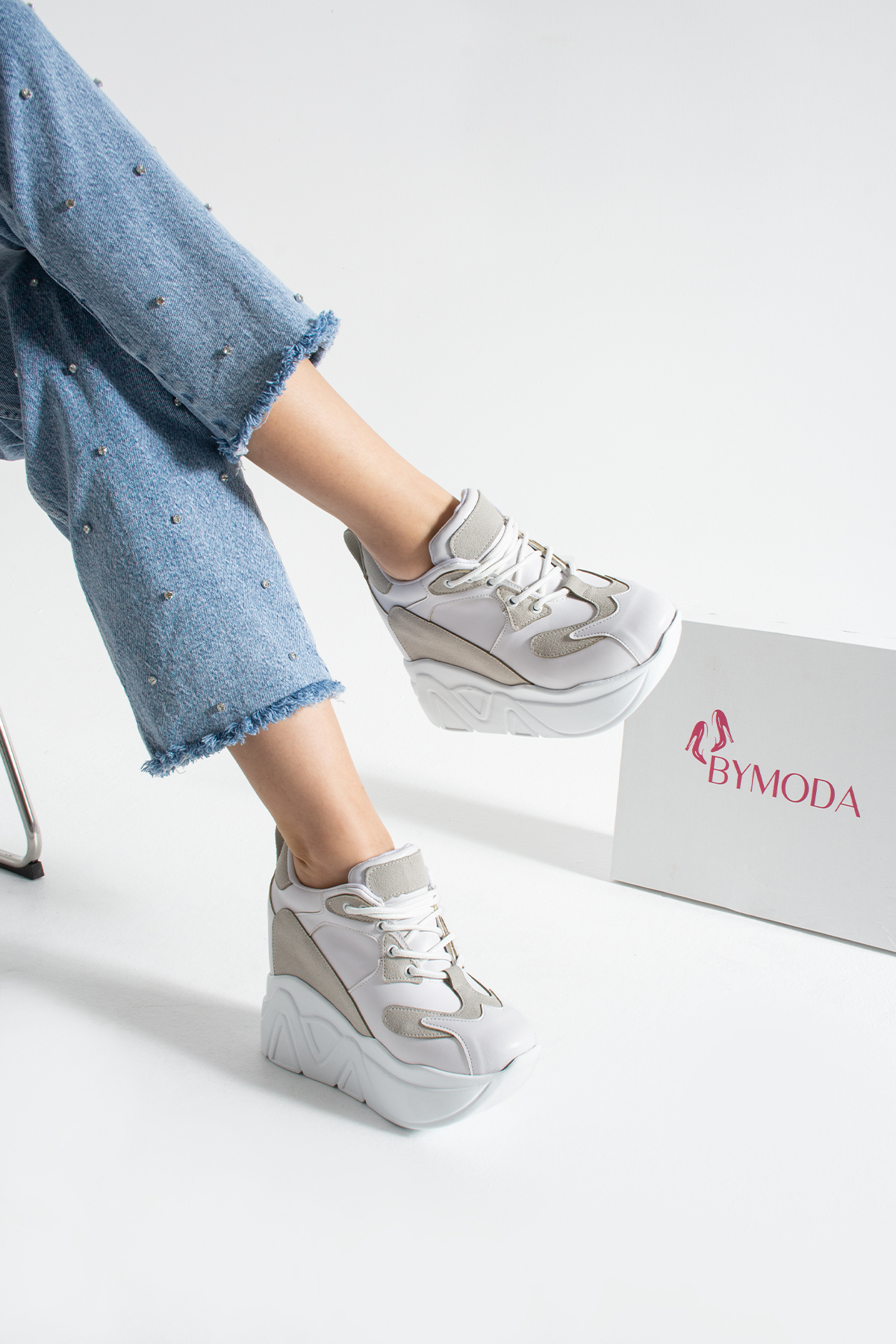 Bymoda Yeni Sezon Beyaz Gizli Dolgu Topuklu Spor Ayakkabı Toplam Yüksekliği 10 CM görsel 3
