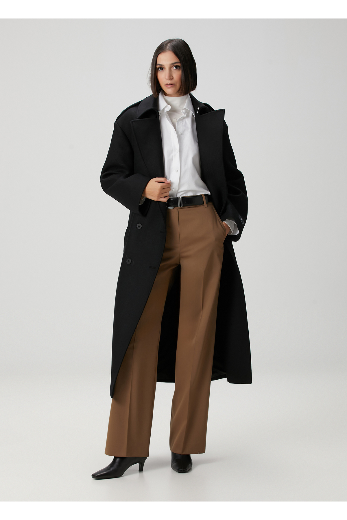 Academia Siyah Kemer Detaylı Yün Palto