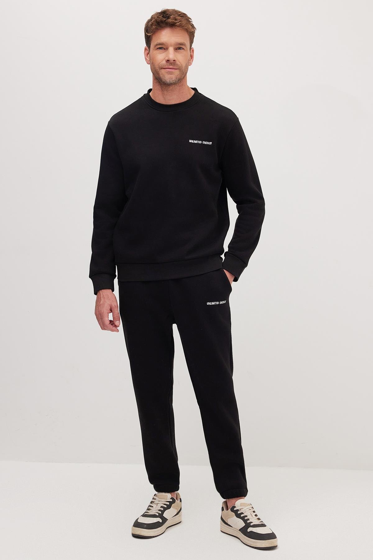 Tudors  Erkek Relax Fit Pamuklu 3 İplik Yumuşak Dokulu İçi Polarlı Bisiklet Yaka Siyah Eşofman Takımı - Görsel 5