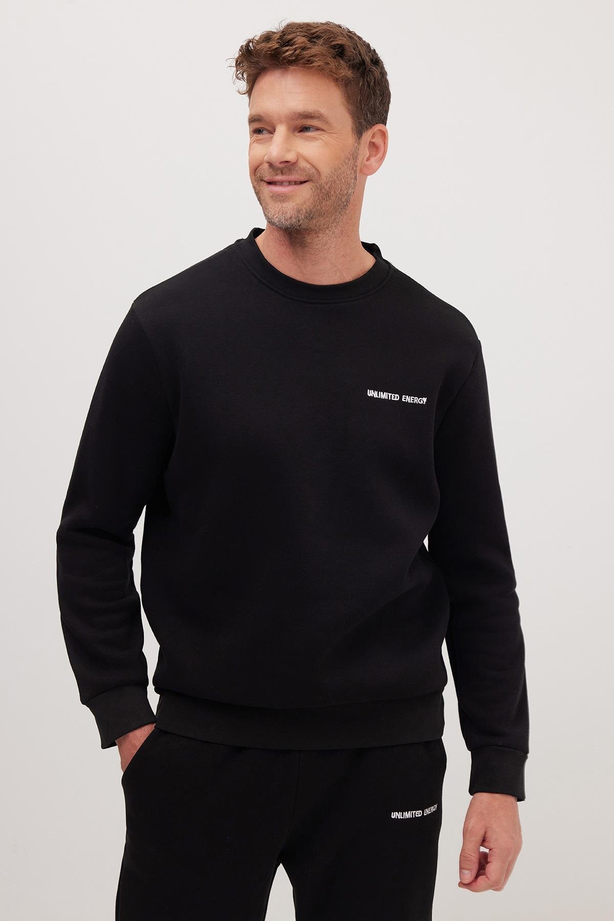 Tudors  Erkek Relax Fit Pamuklu 3 İplik Yumuşak Dokulu İçi Polarlı Bisiklet Yaka Siyah Eşofman Takımı - Görsel 3