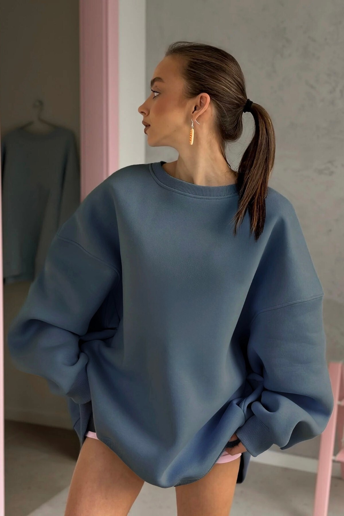 The Champ Clothing Kadın Oversize Sweatshirt Elbise Basic Marine, Bisiklet Yaka, 3 İplik Şardonlu Polar görsel 3