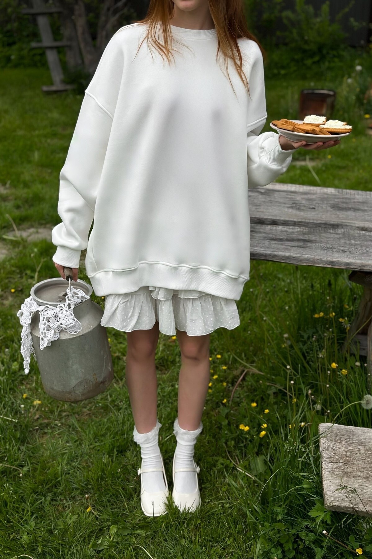 The Champ Clothing  Kadın Oversize Sweatshirt Elbise Basic Beyaz – Bisiklet Yaka, 3 İplik Şardonlu Polar - Görsel 7