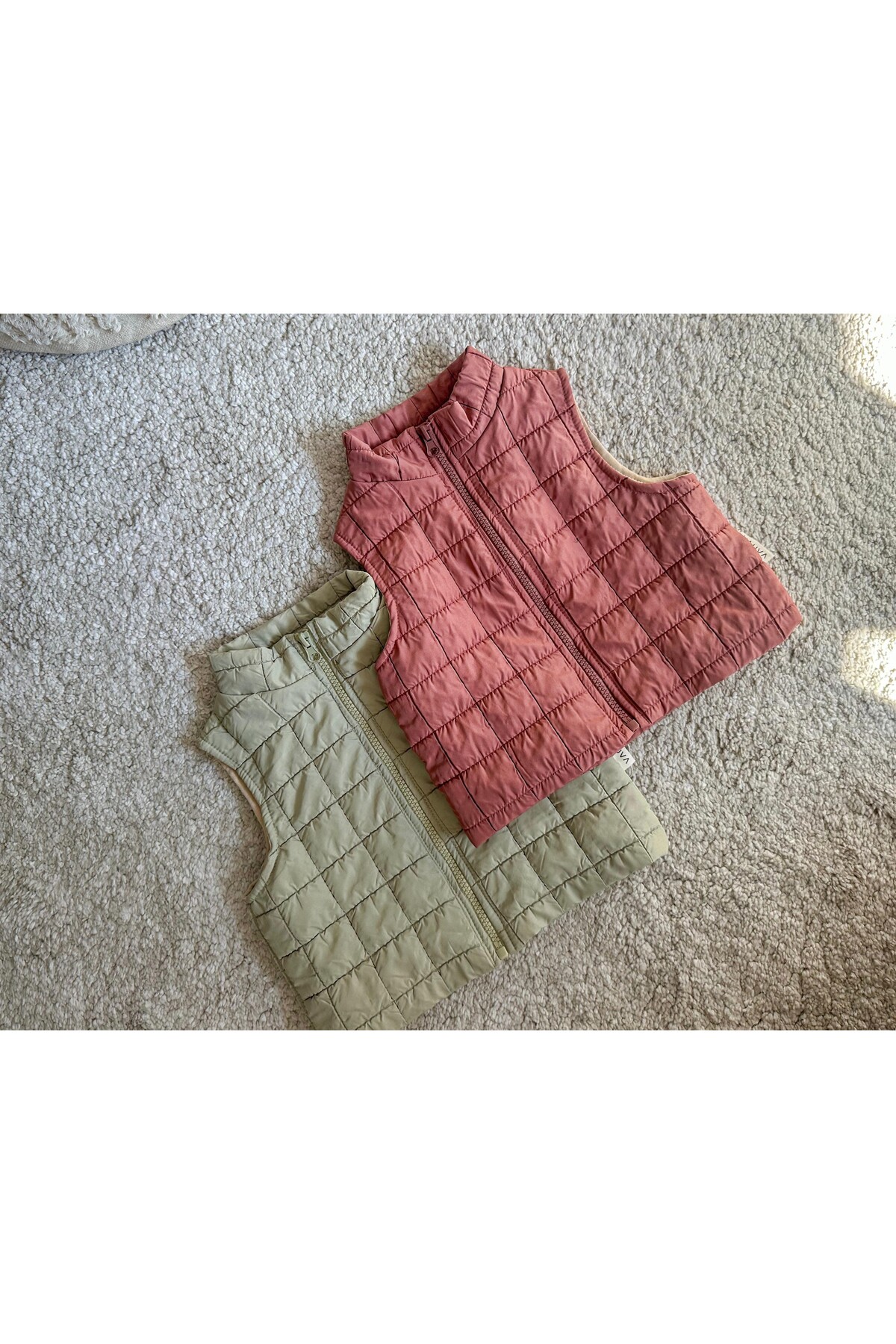 Luna Kids Store Yeşil Fermuarlı Kapitone Yelek fotoğrafı 3 (önizleme)