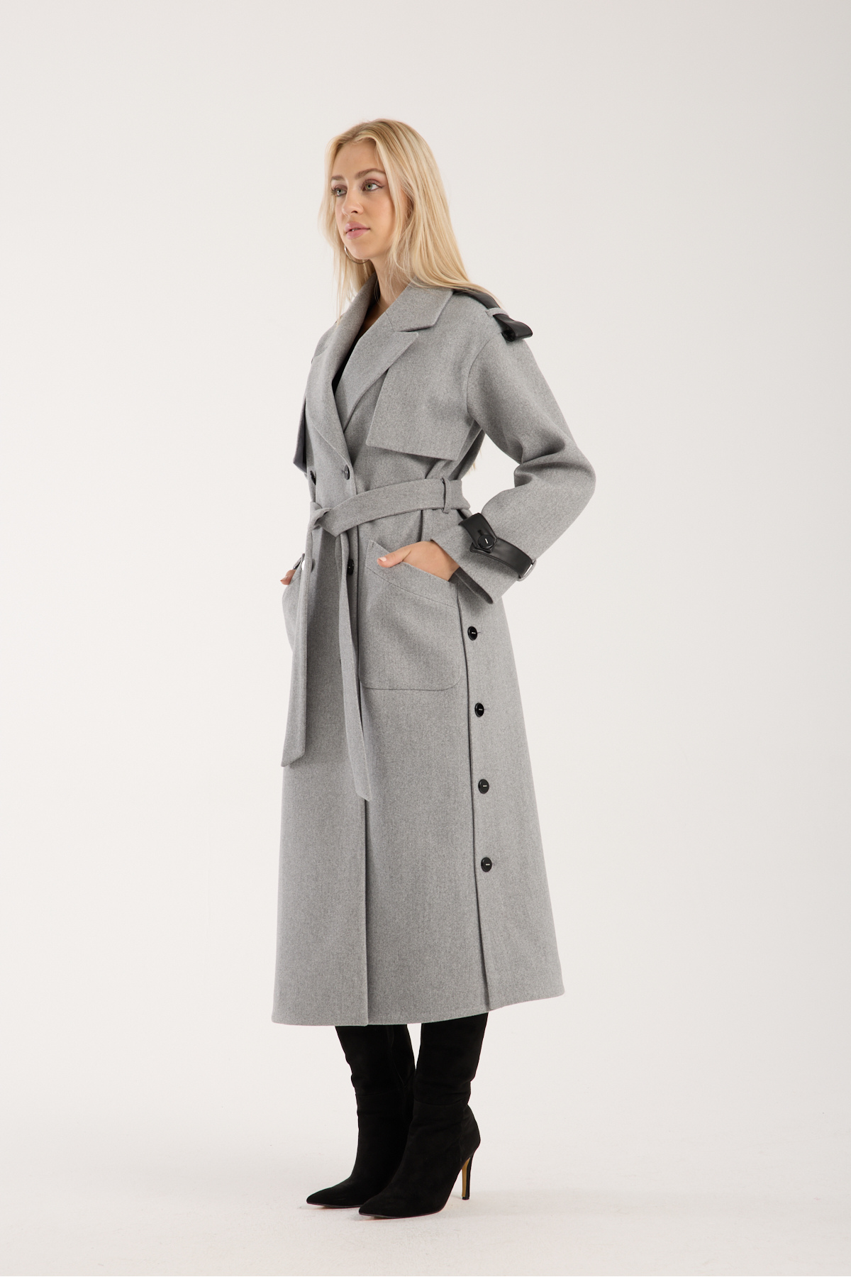 ŞEYDA ERTEM  GRİ RENK DERİ DETAYLI YÜNLÜ KAŞE UZUN MANTO - Görsel 6