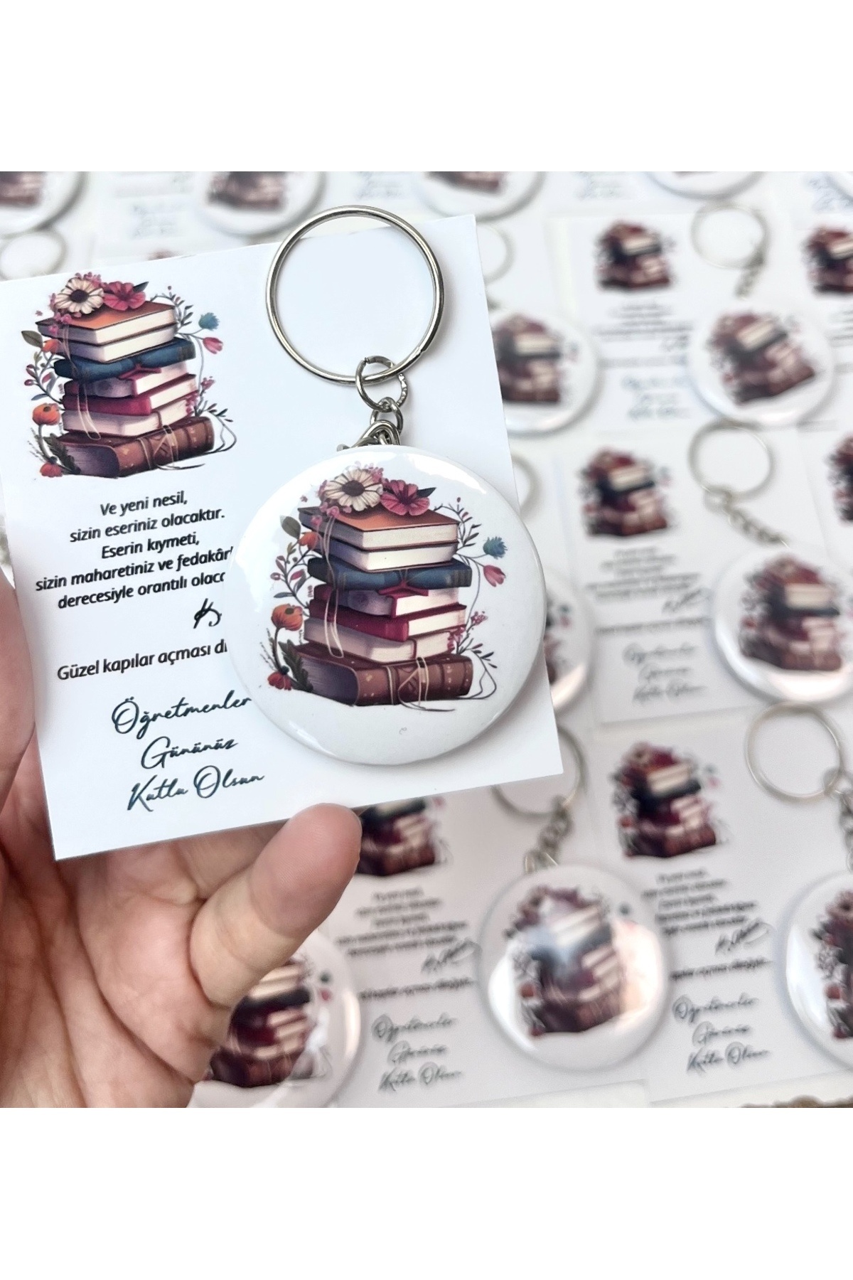 Fikirzede ÖĞRETMENLER GÜNÜ AÇACAKLI ANAHTARLIK 44MM
