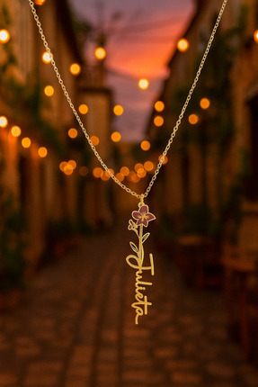 Soleildor 925 ayar Orijinal Gümüş Renkli Doğum Çiçeği İsimli Gümüş Kolye