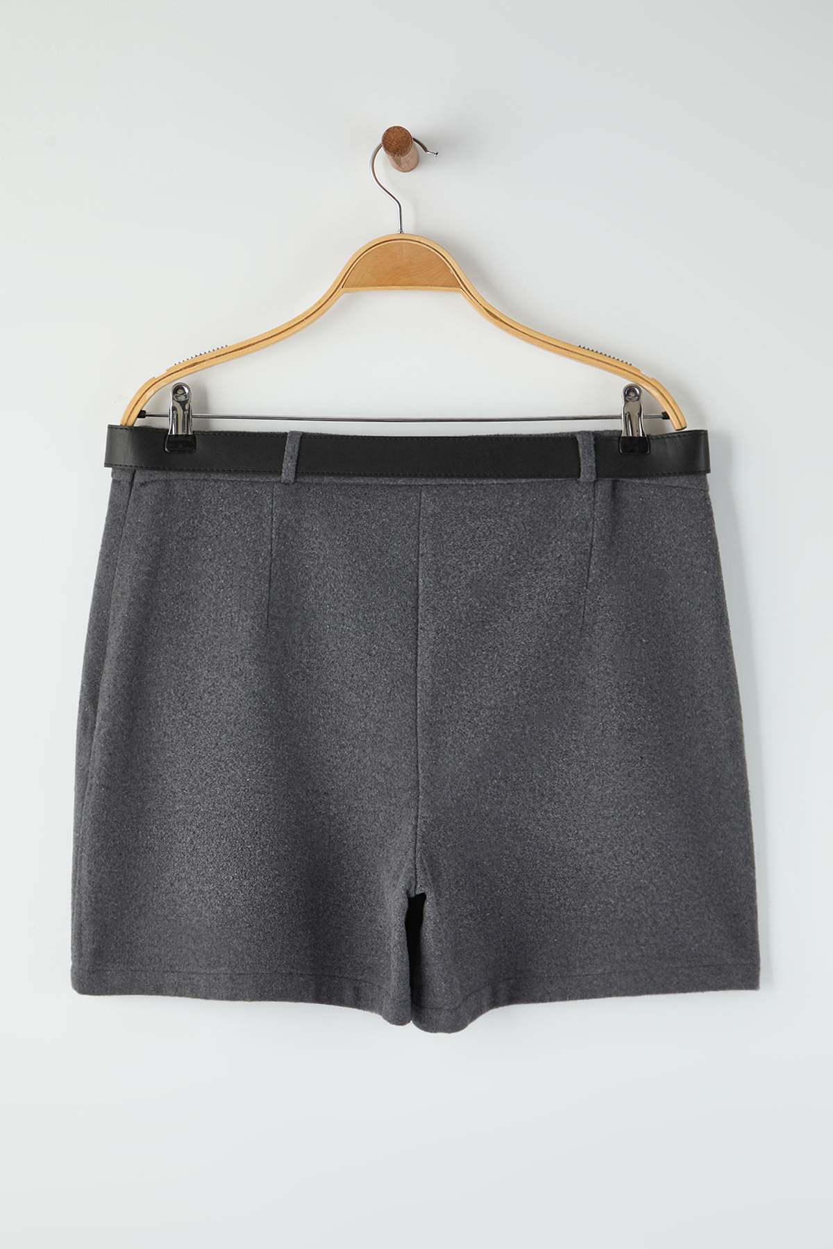 Trendyolmilla  Gri Kemerli Kaşe Kışlık Mini Dokuma Şort Etek TBBAW26AP00001 - Görsel 8