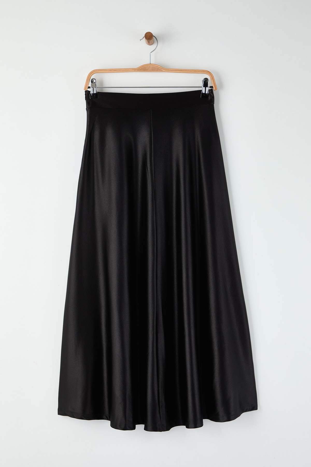 Trendyolmilla  Siyah A Line/Çan Form Maxi Saten Örme Etek TWOAW25ET00111 - Görsel 7