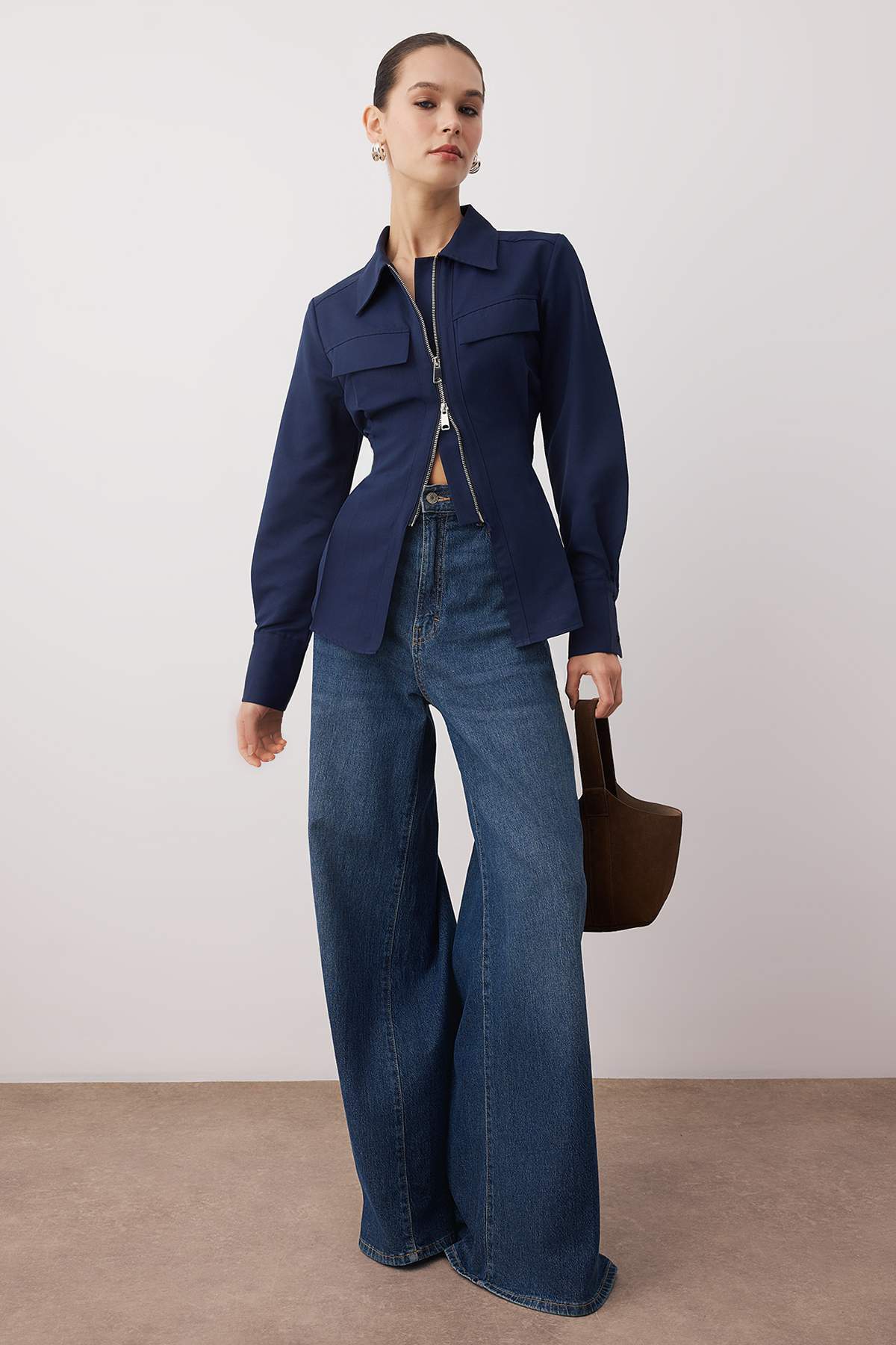 Trendyolmilla  Lacivert Fermuar Detaylı Gömlek TWOAW26GO00044 - Görsel 2