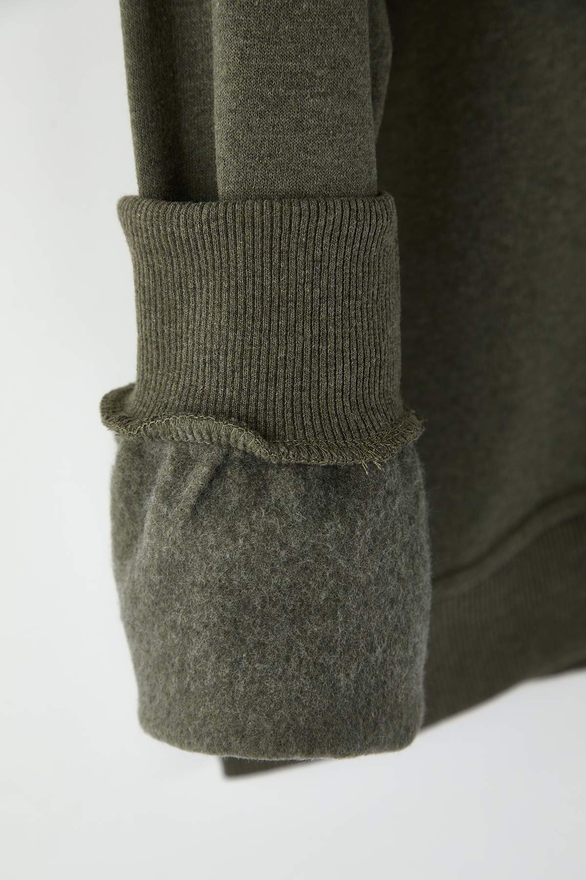 Trendyolmilla  Siyah-Haki 2'li Paket Oversize/Geniş Kesim İçi Polar/Sıcak Tutan Etiketli Sweatshirt TMNAW24SW00001 - Görsel 11