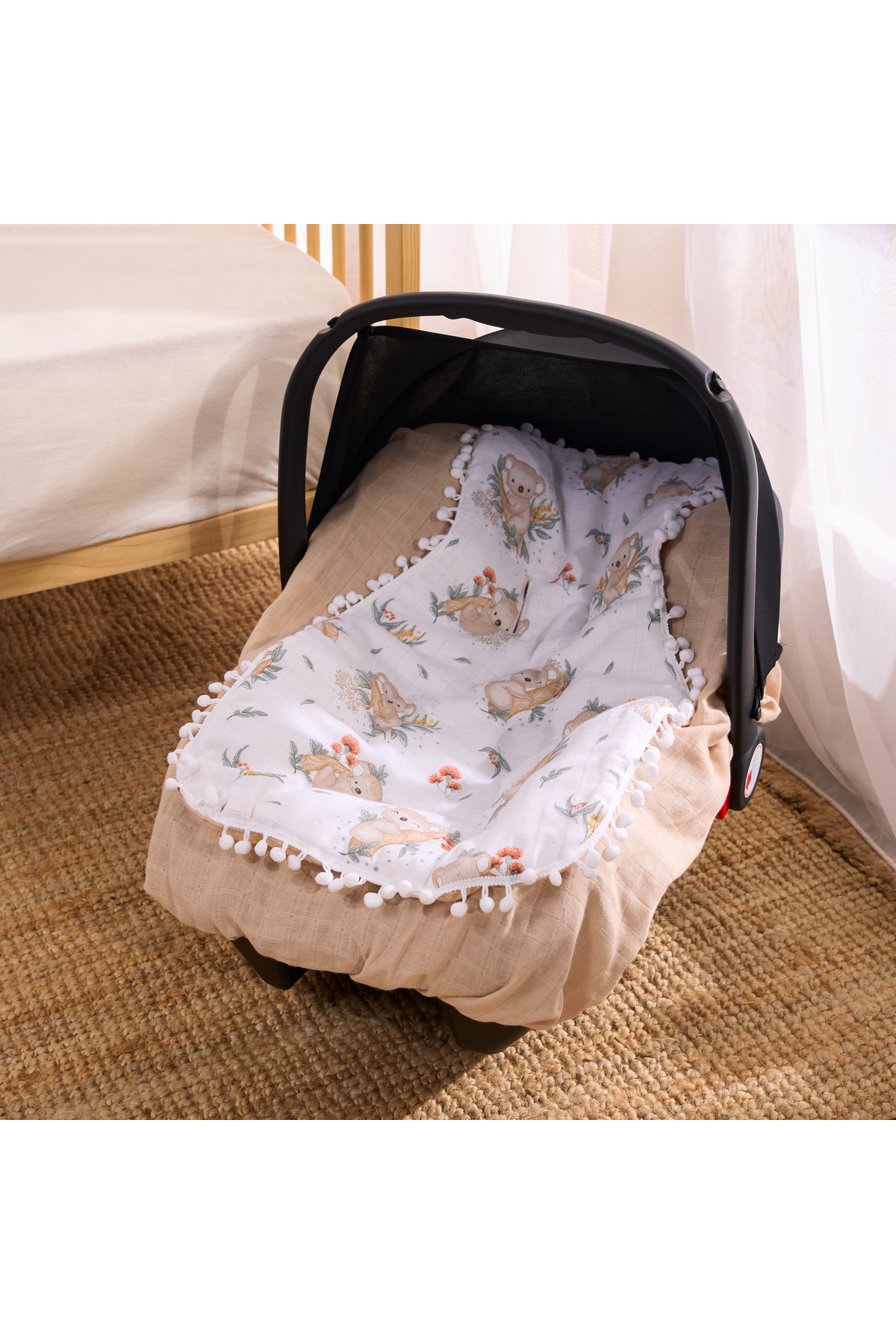 SALLHOMEE Sallhome Koala Desenli Krem Puset Takımı – Ponponlu Örtü ve Minder Seti fotoğrafı 4 (önizleme)