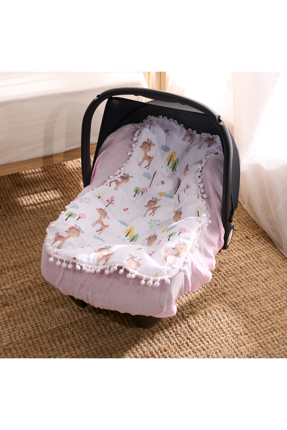 SALLHOMEE Sallhome Ceylan Desenli Pembe Puset Takımı – Ponponlu Örtü ve Minder Seti fotoğrafı 2 (önizleme)