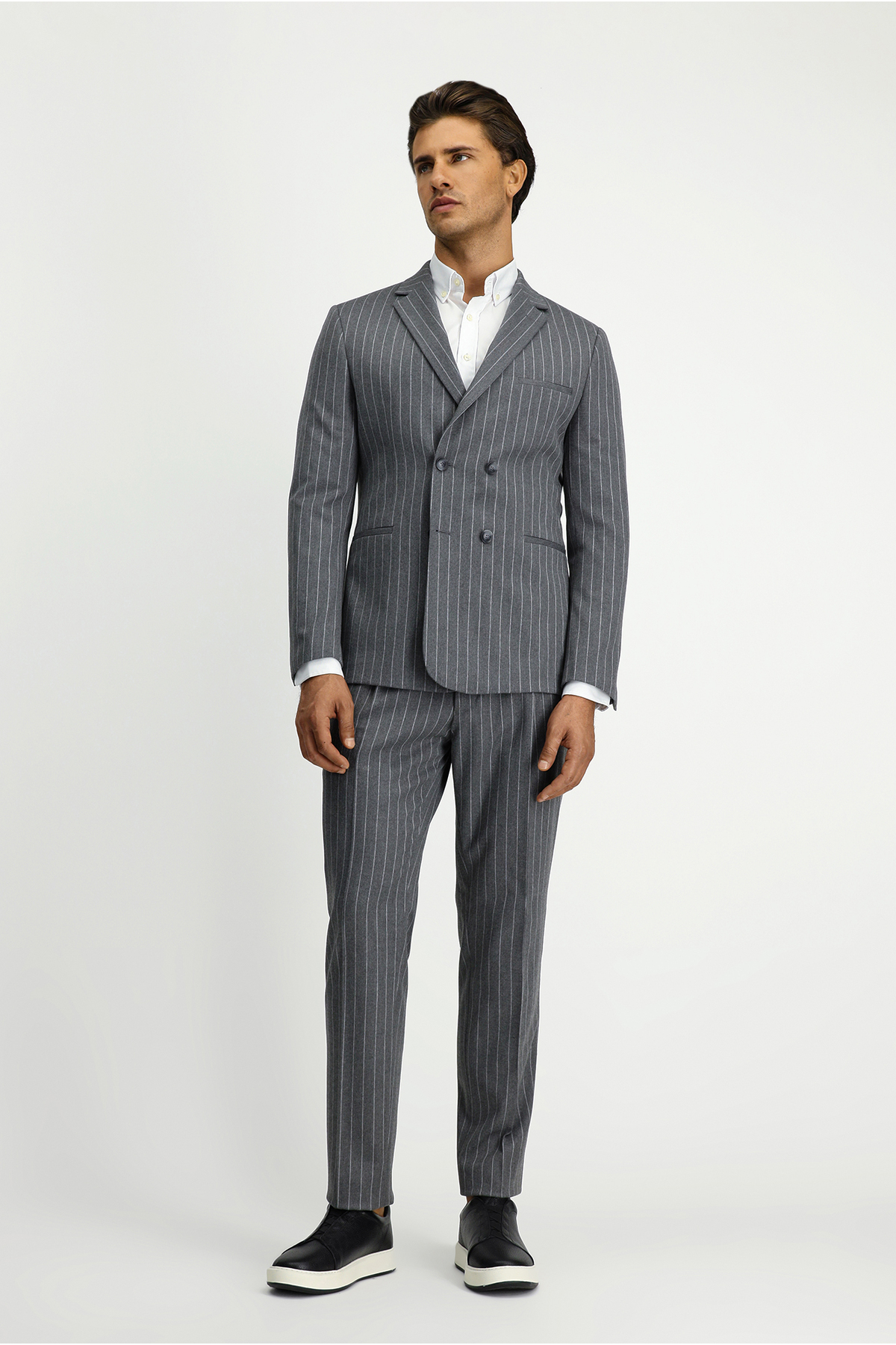 کیگیلی کت و شلوار دو دکمه راه راه و مناسب برای عضلات