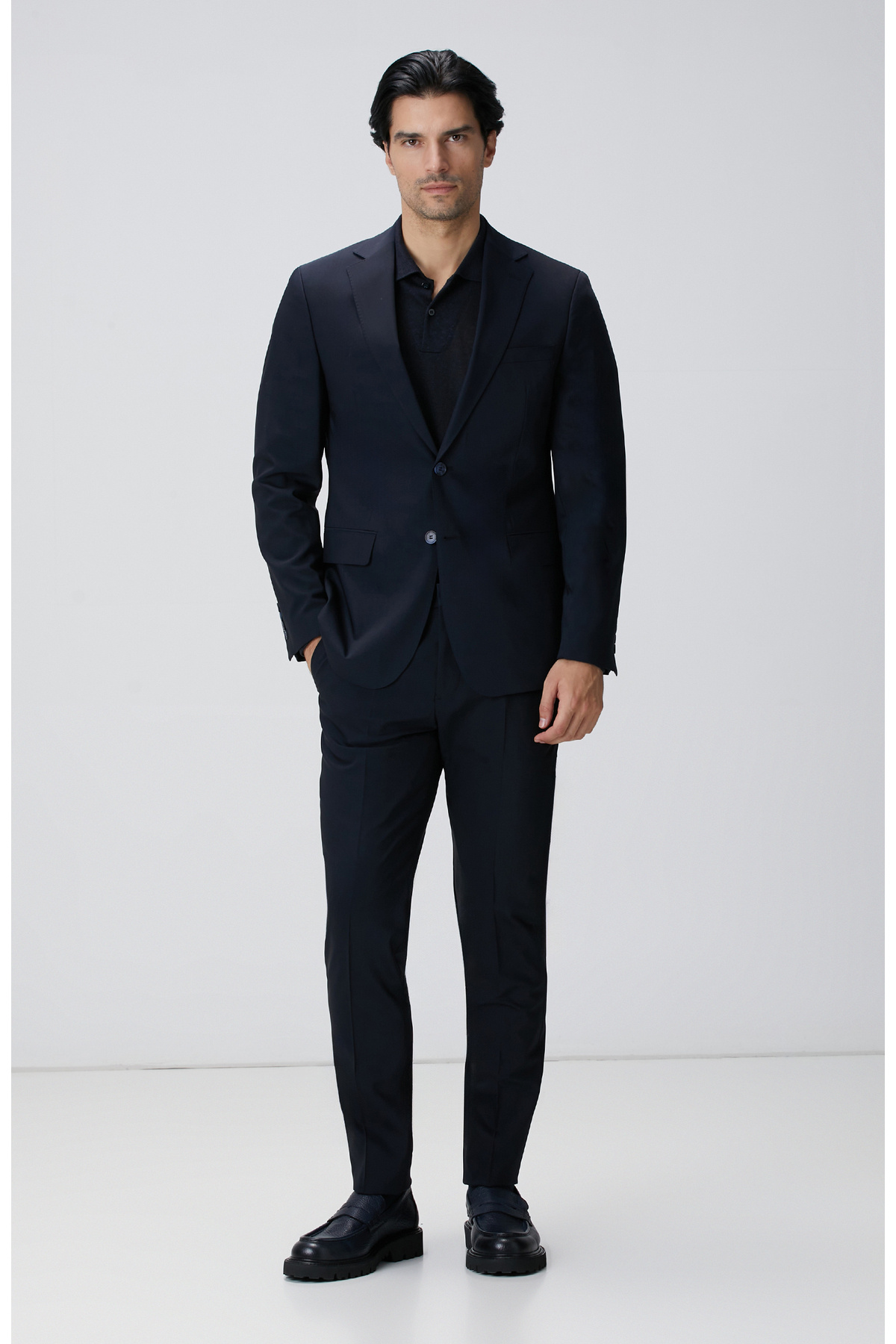 نتورک کت و شلوار پشمی سرمه‌ای زنانه