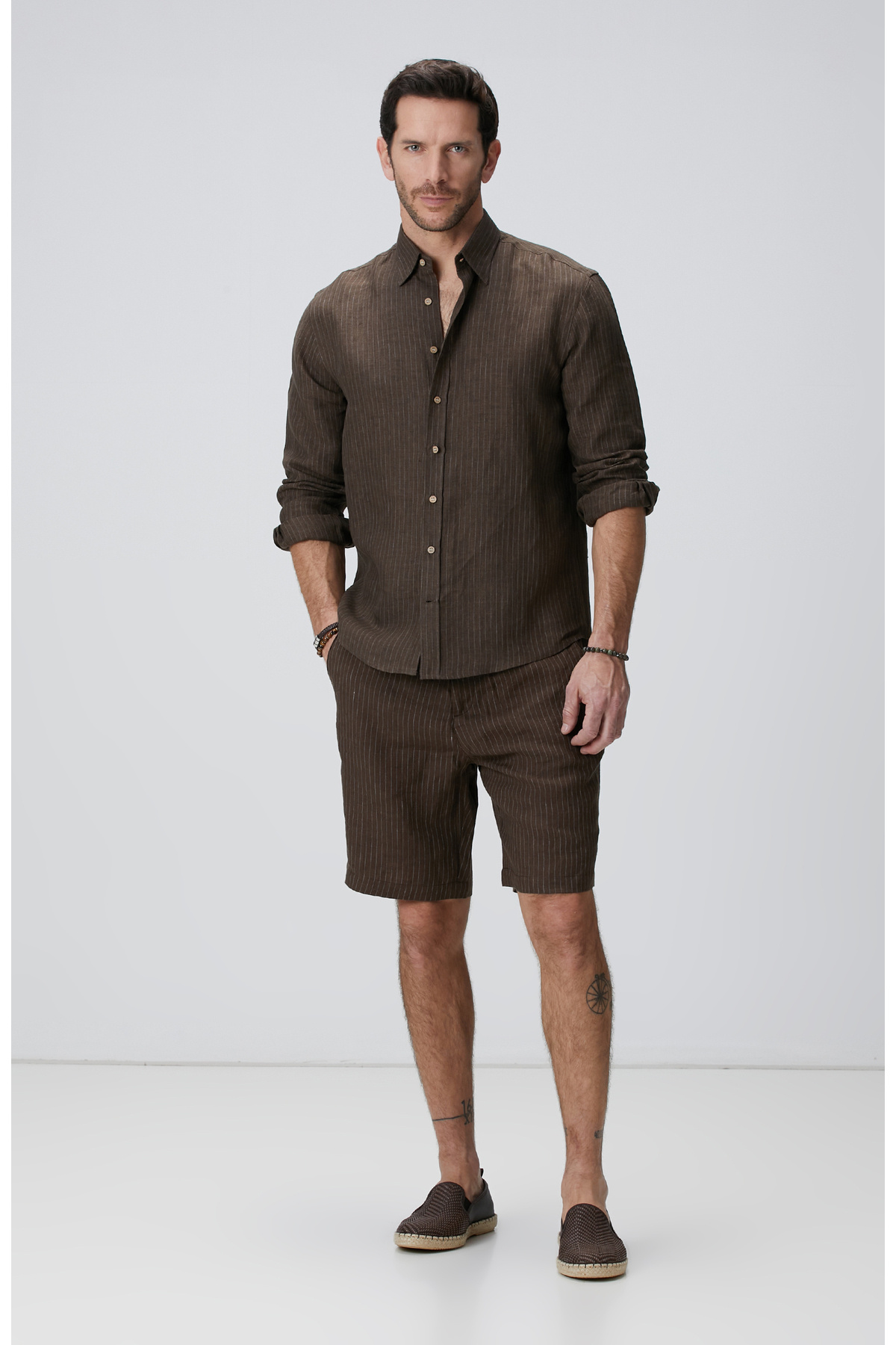 نتورک شلوارک کتان قهوه‌ای