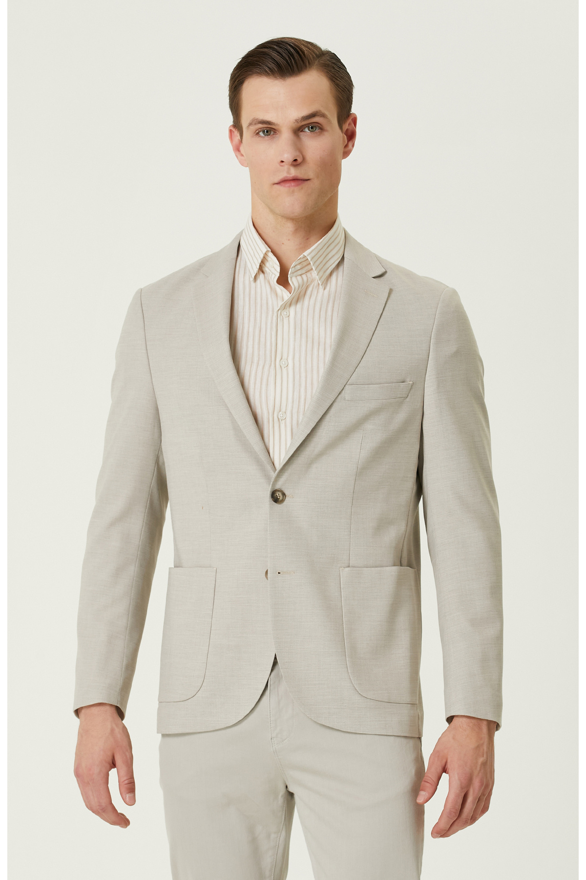 نتورک ژاکت بژ