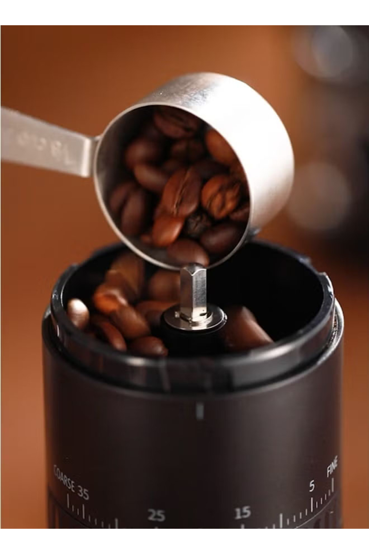 مطحنة قهوة كهربائية محمولة قابلة للشحن أسود USB C...