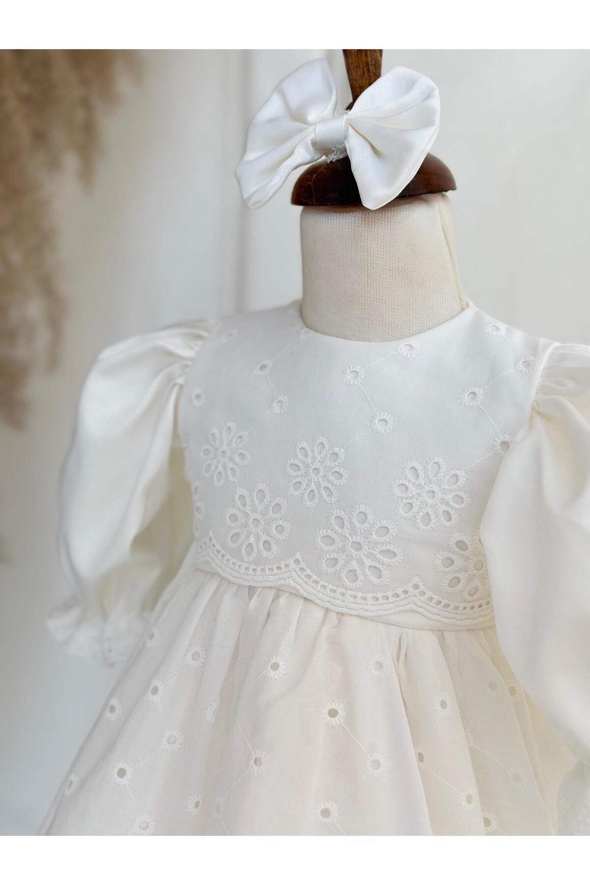 Hobidik Bebek Beyaz Fisto Elbise Seti fotoğrafı 4 (önizleme)