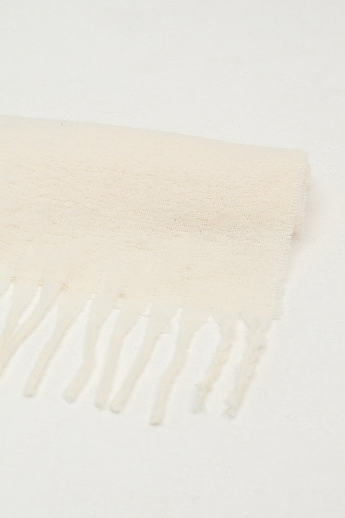 novon Cairo Bouclé 100% Buklet Soft Touch Kemik Rengi Premium Atkı görsel 5