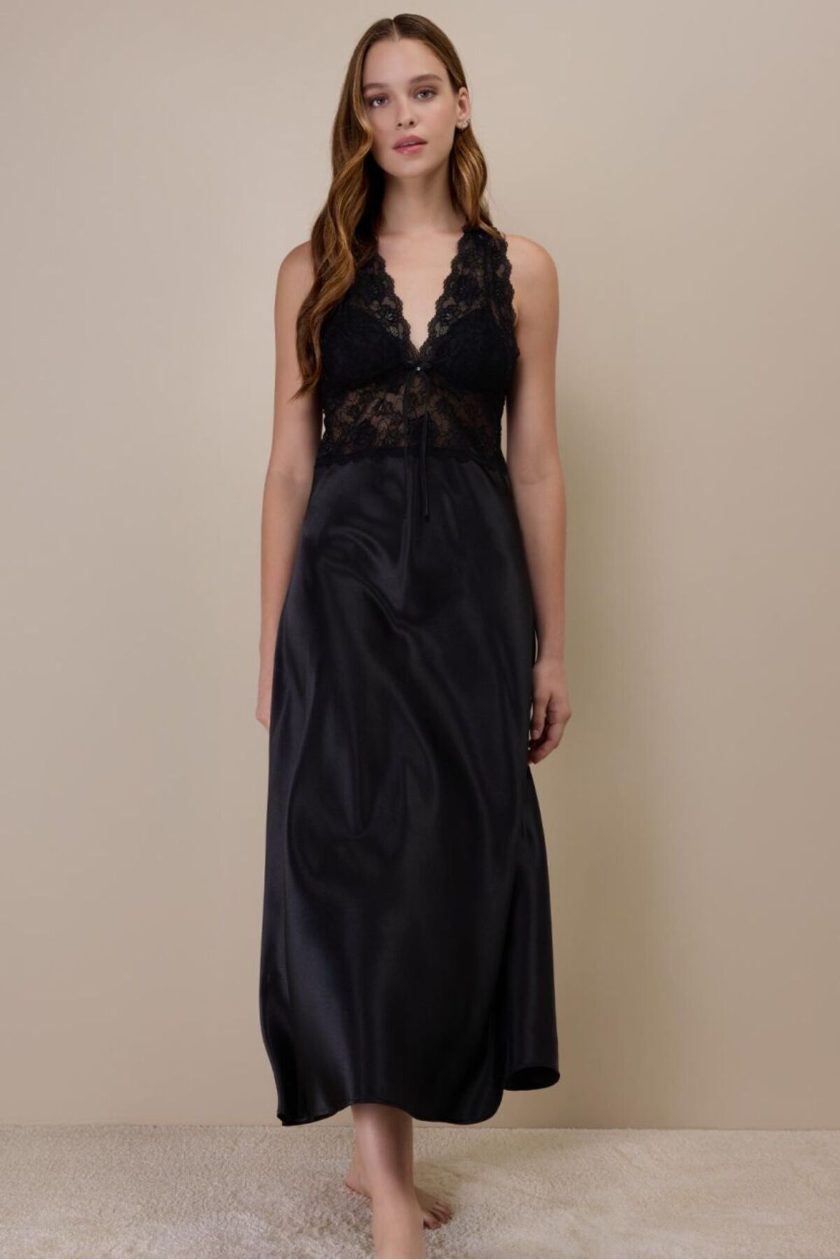 AYYILDIZ 3911 Siyah Uzun Saten Gecelik