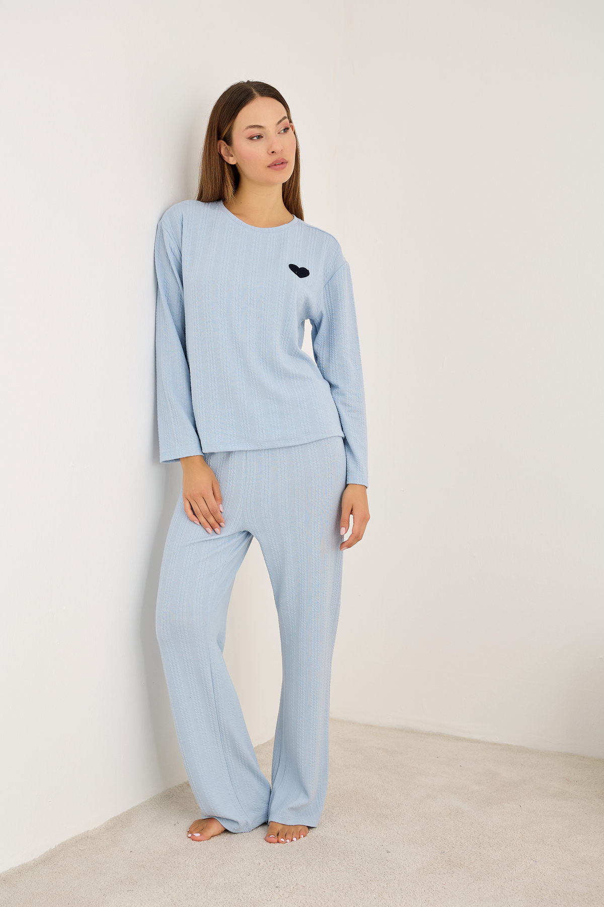 Siyah İnci mavi Kalp nakışlı Fitilli Yumuşak Tuşe Örme Pijama Takım görsel 2