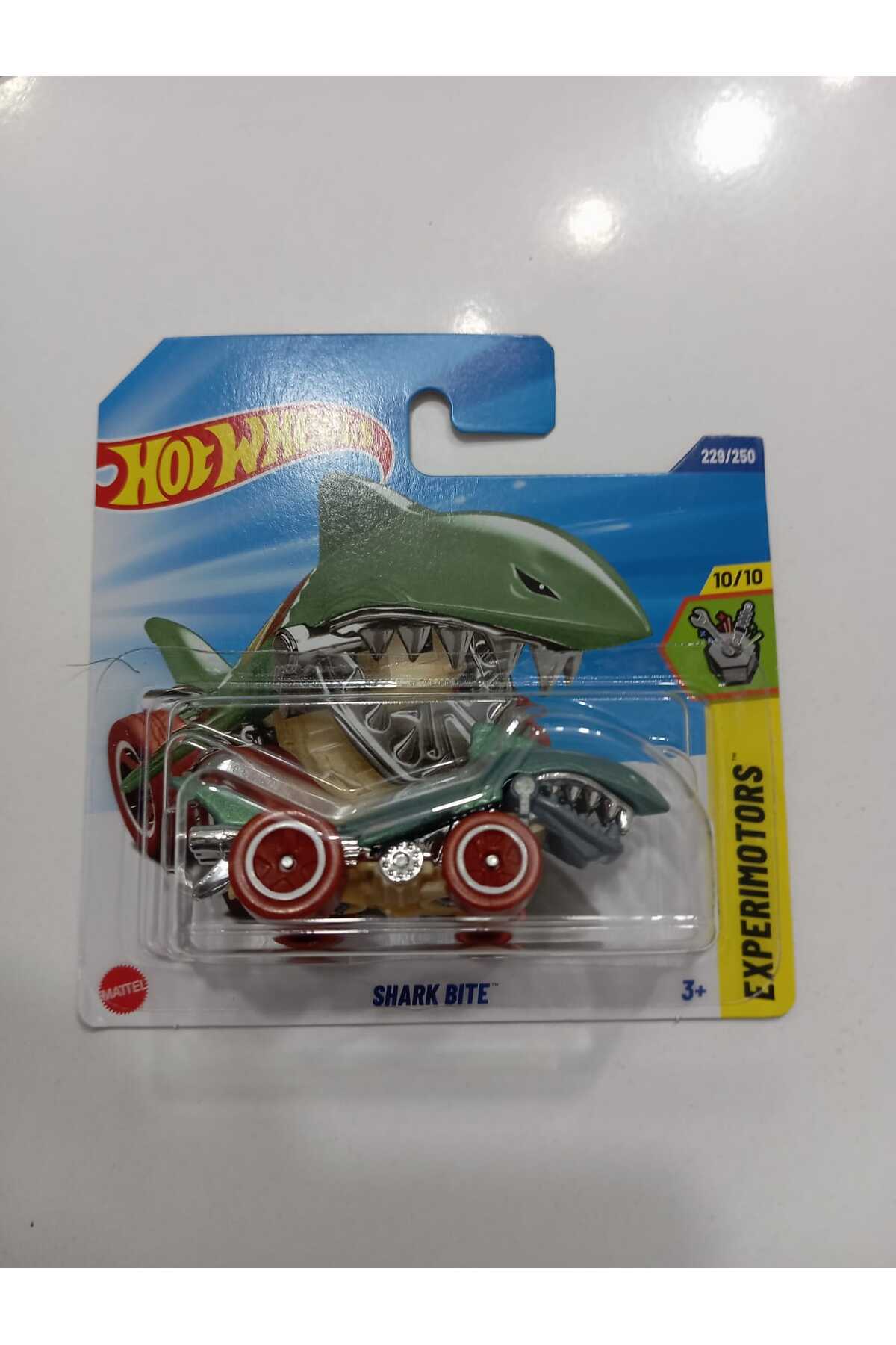 HOT WHEELS Shark Bite TH ( Treasure Hunt ) 2025 Model Araba