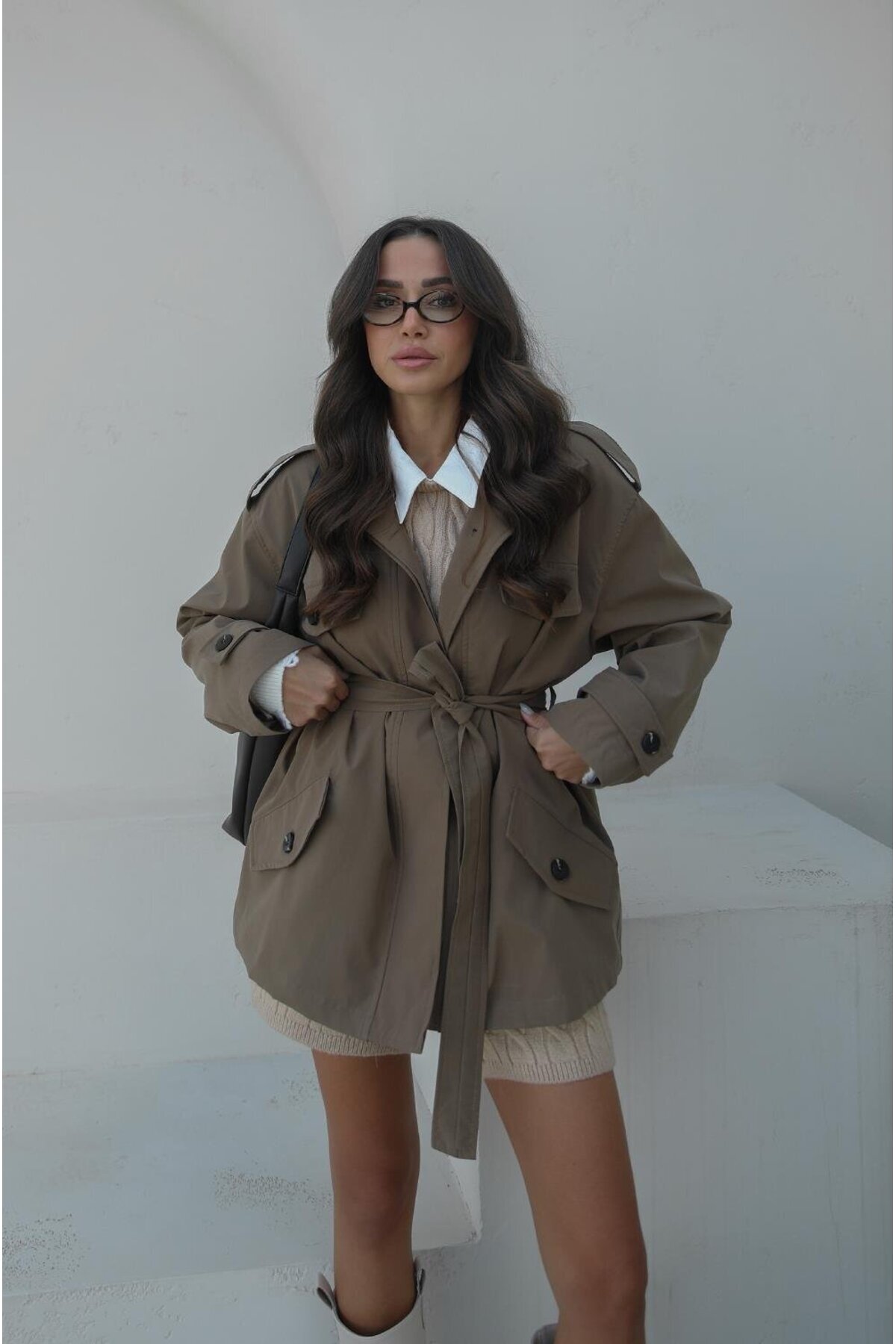Havoş Koyu Bej Bonifer Kuşaklı Kısa Trençkot