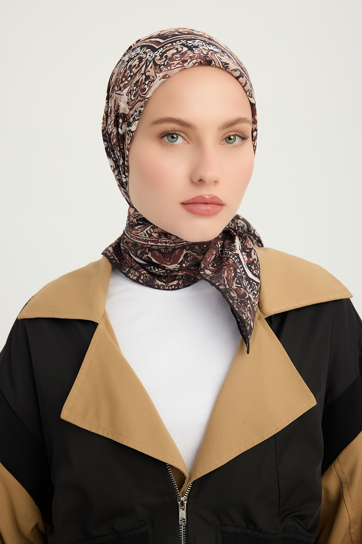 Eternal Palaces - Brown - Vierra Patterned Viscose Scarf - 90x90 Cm