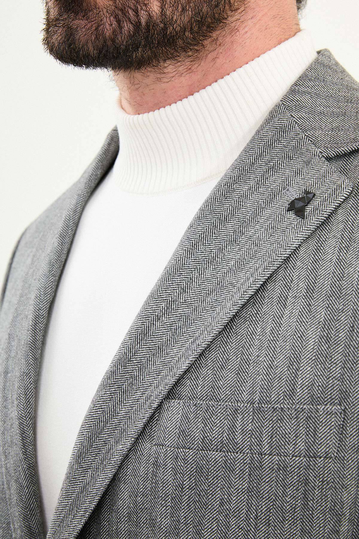 Desenli Slim Fit Mono Yaka Yün Erkek Takım Elbise Gri - 45429.25K — رنگارنگ — تصویر 2 از 6