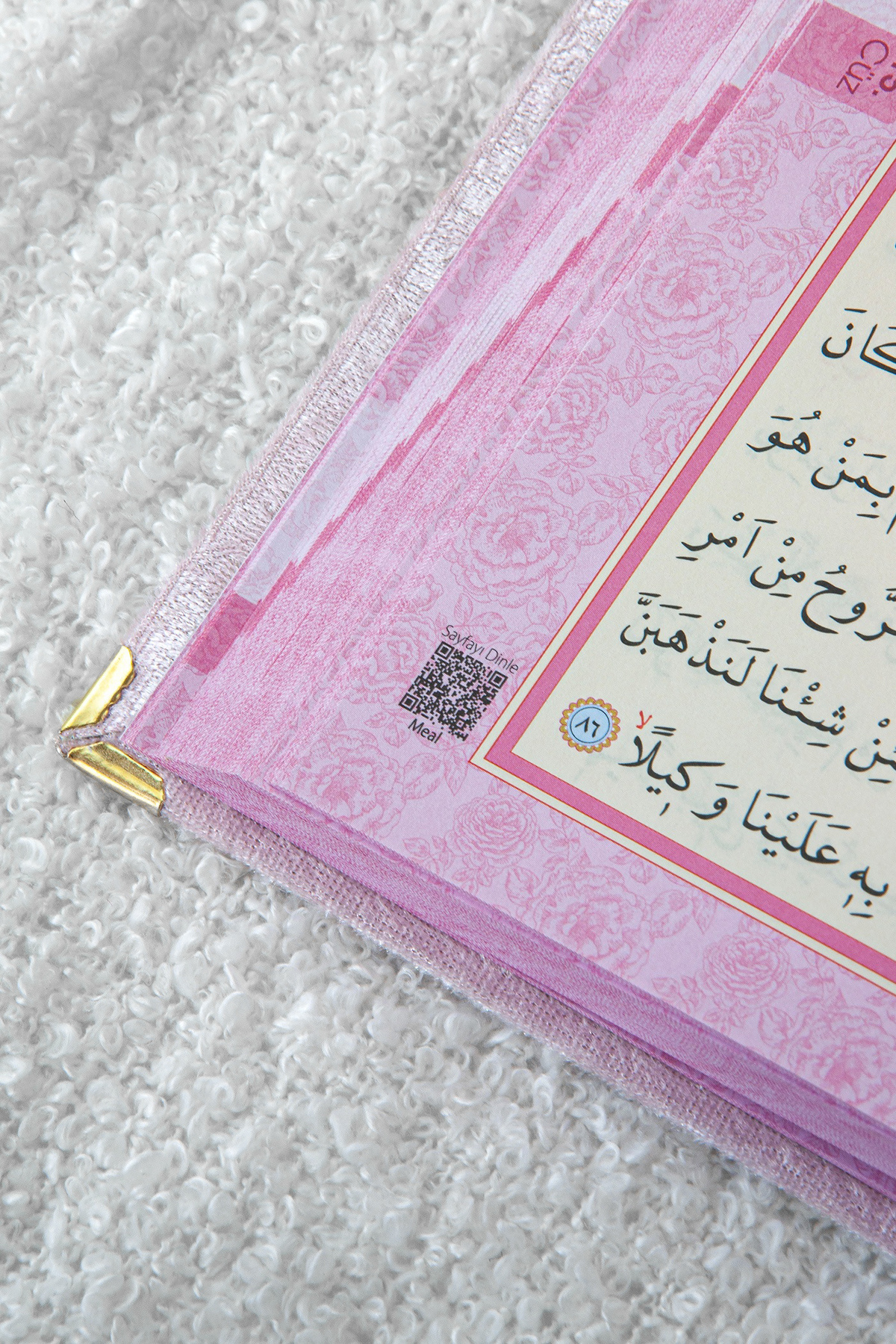 ihvan online Hediyelik Kişiye Özel İsimli Pembe Kuranı Kerim - Kadife Kaplı, Arapça, Orta Boy fotoğrafı 5 (önizleme)