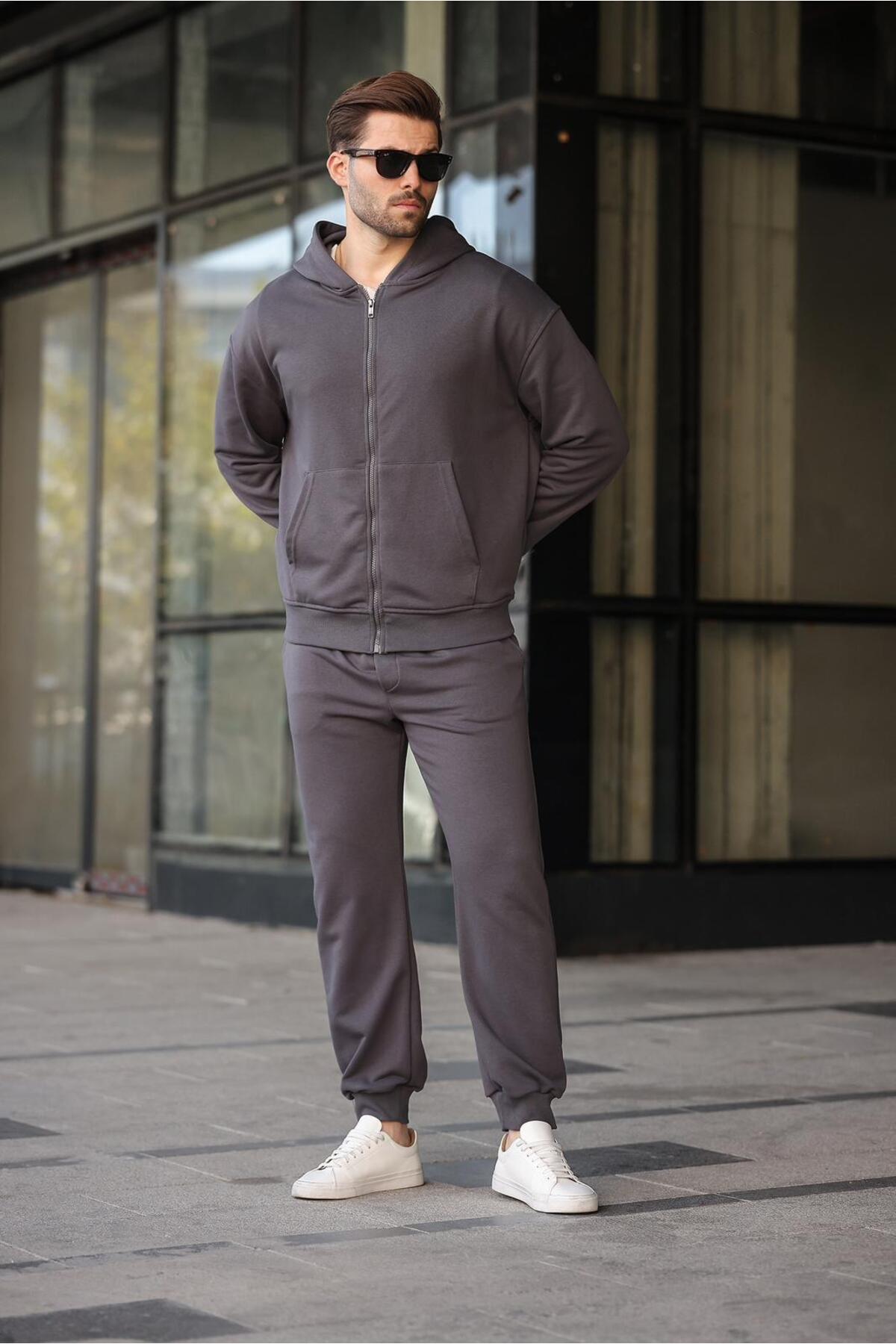 مدمکست لباس ورزشی مردانه ساده زیپ‌دار کلاه‌دار دودی E7331