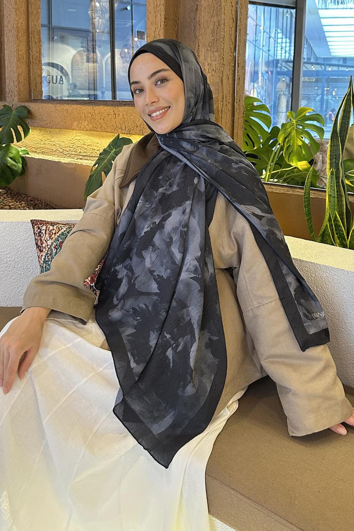 Lamelif  Gül Desen Bambu Şal Siyah - Görsel 2