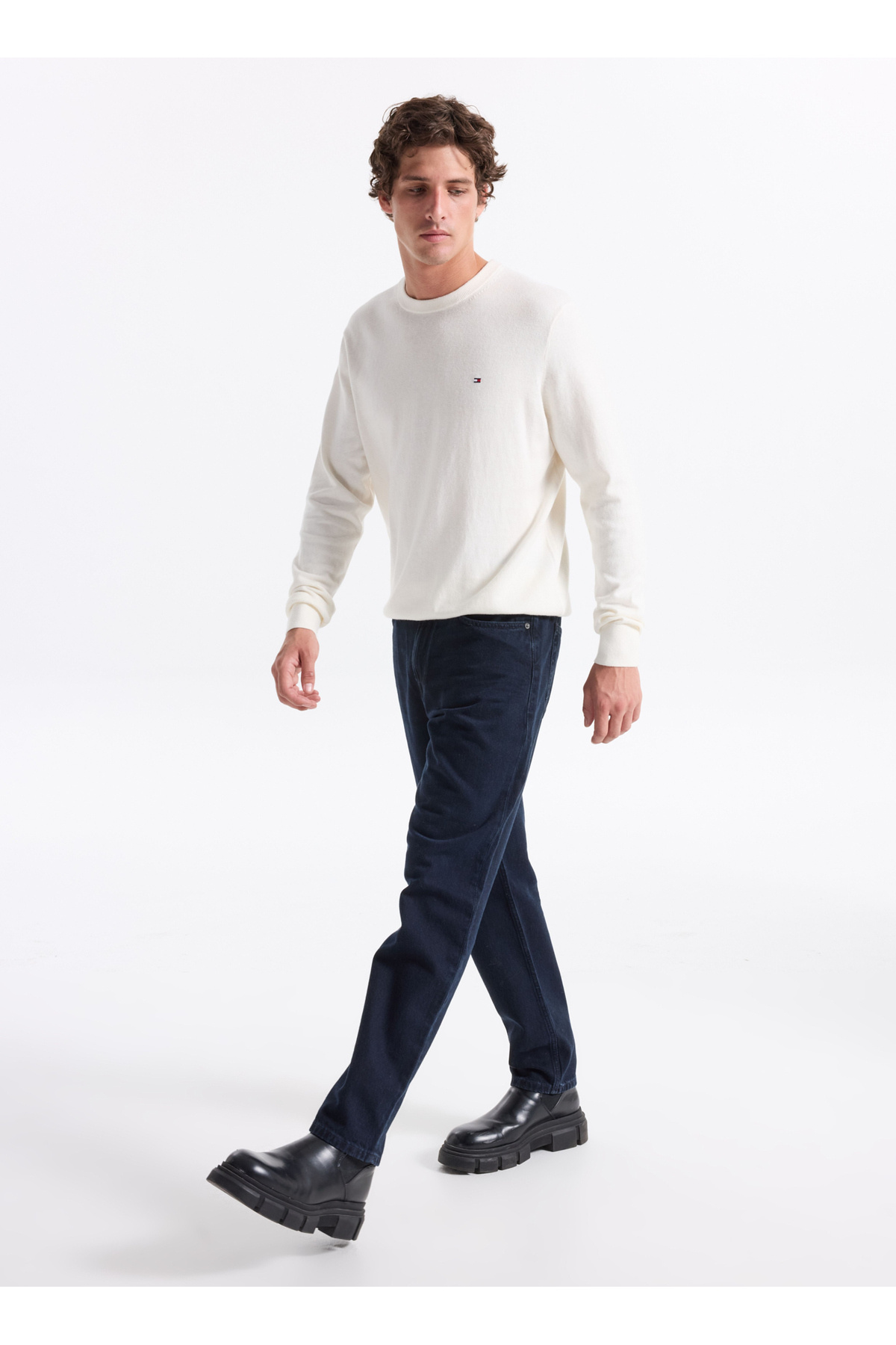 تامی هیلفیگر شلوار جین مردانه کمر معمولی، ساق معمولی، مدل MW0MW403571BR_TAPERED HARLEM RGD W