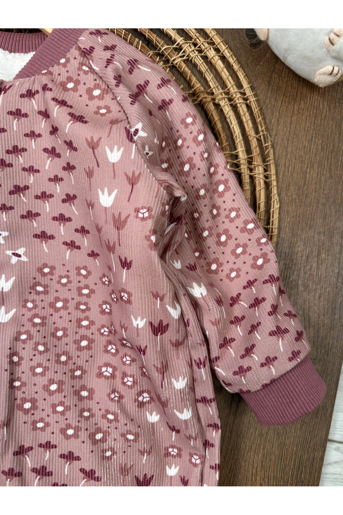 Bolly Baby Çiçek Desenli İçi Wellsoft Kürklü Fermuarlı Kışlık Kız Bebek Tulum fotoğrafı 4 (önizleme)