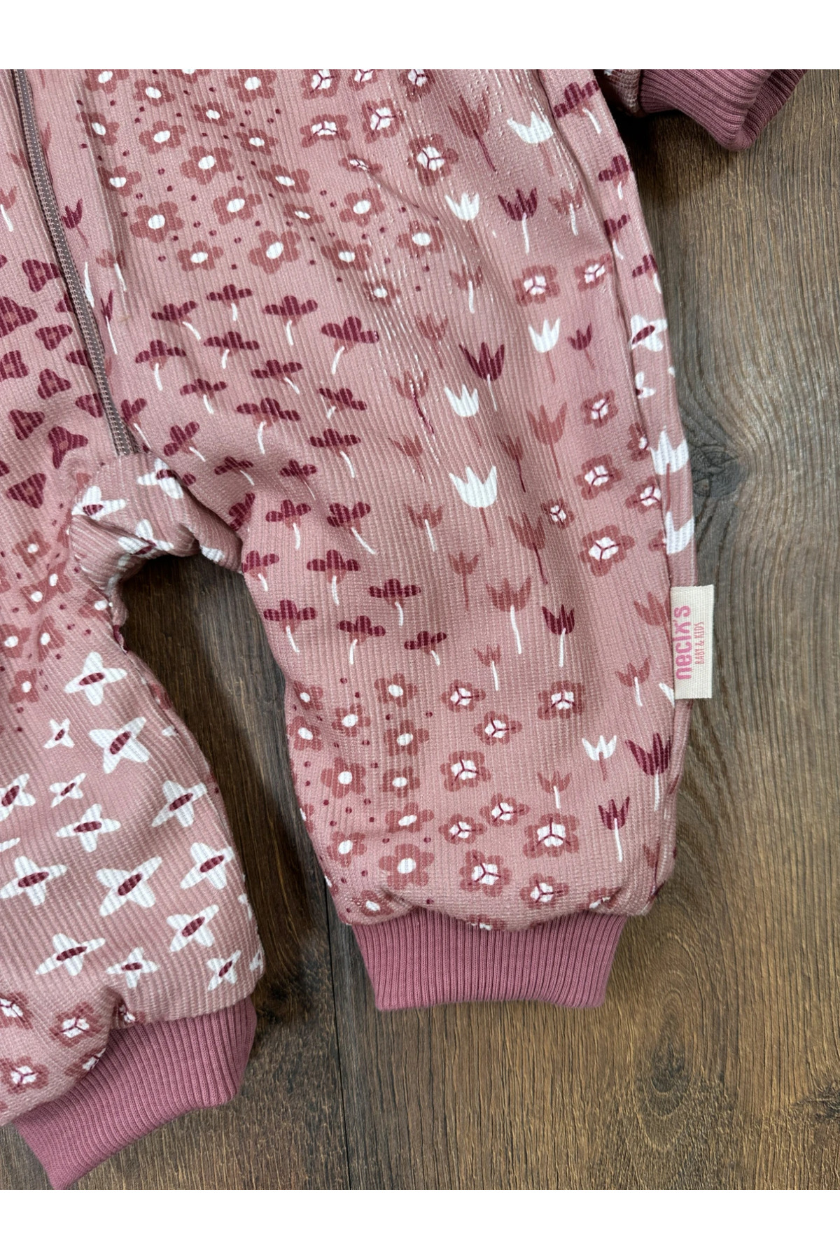 Bolly Baby Çiçek Desenli İçi Wellsoft Kürklü Fermuarlı Kışlık Kız Bebek Tulum fotoğrafı 2 (önizleme)