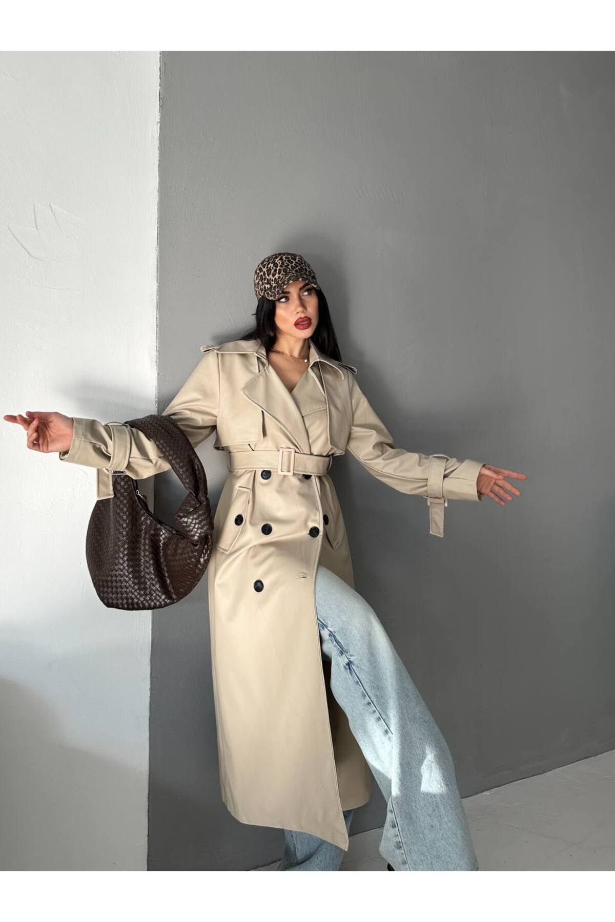 Kadın Deri Apoletli Krem Trençkot