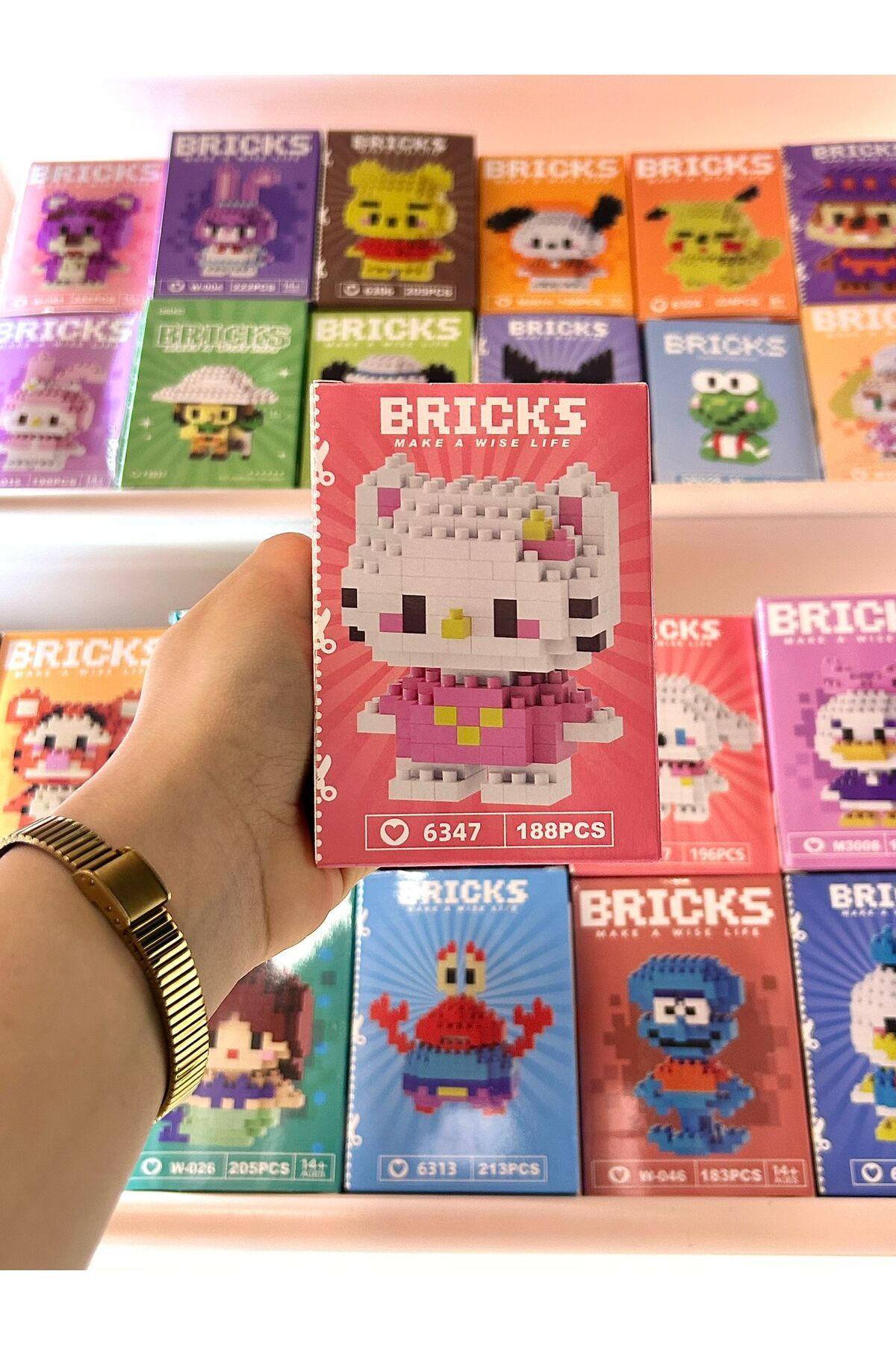 لگوهای پینک کیتی