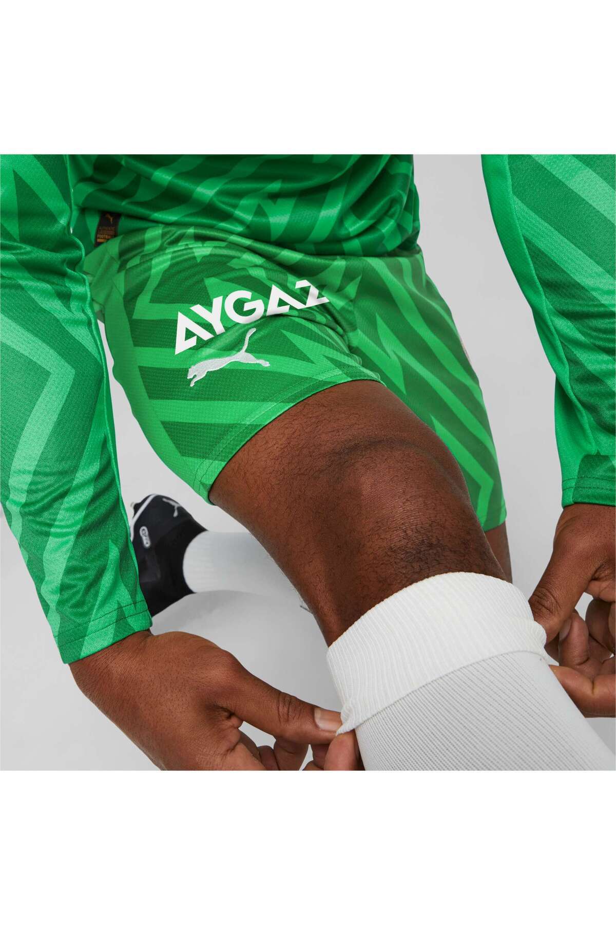 پوما شورت دروازهبانی مردانه فنرباغچه S.K. پوما شورت دروازهبانی مردانه فنرباغچه S.K.