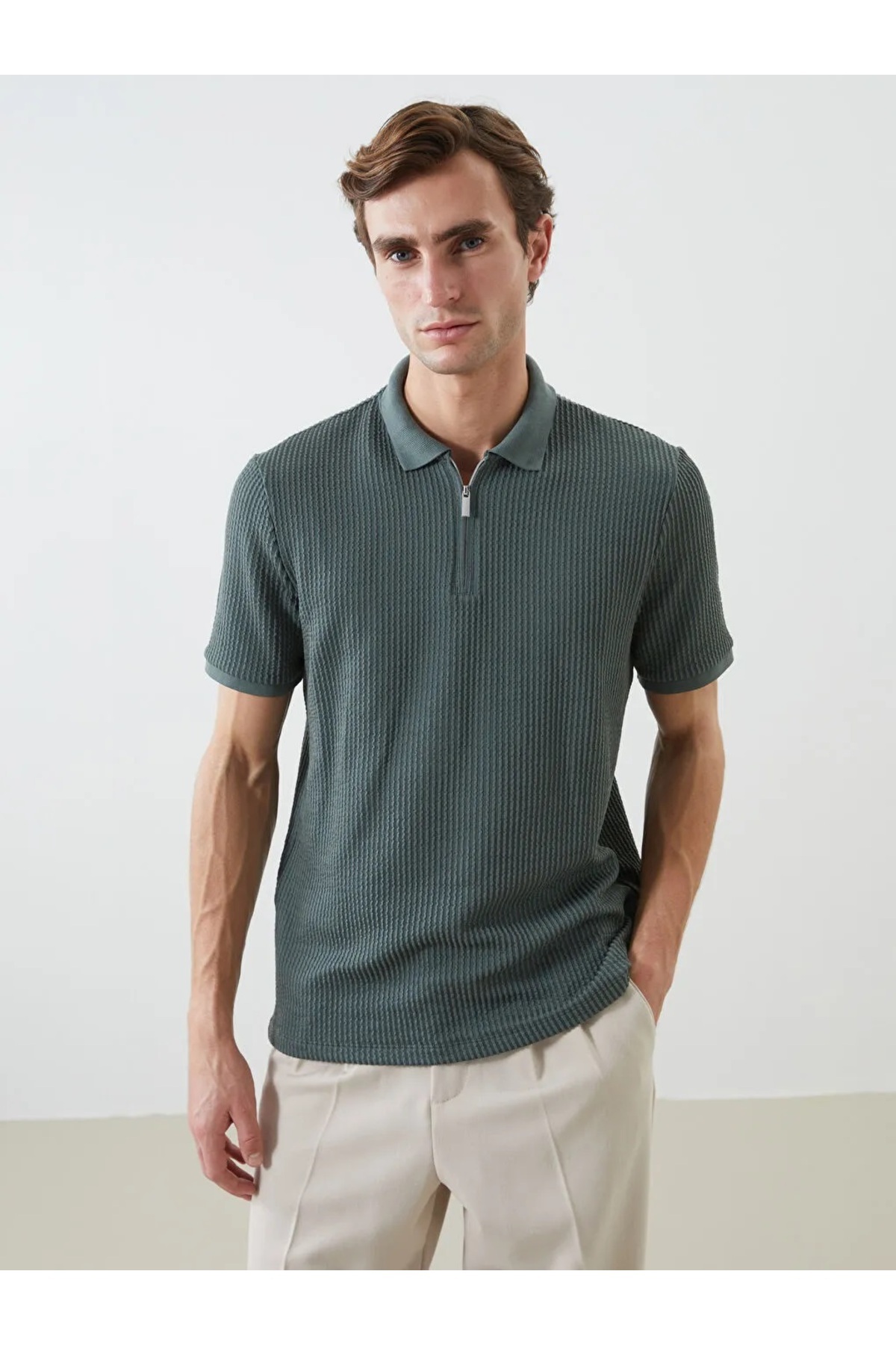 تیشرت ال سی وایکیکی S5G374Z8