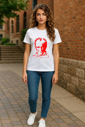 Windy Island Kadın Bisiklet Yaka Atatürk Baskılı %100 Pamuk T-shirt